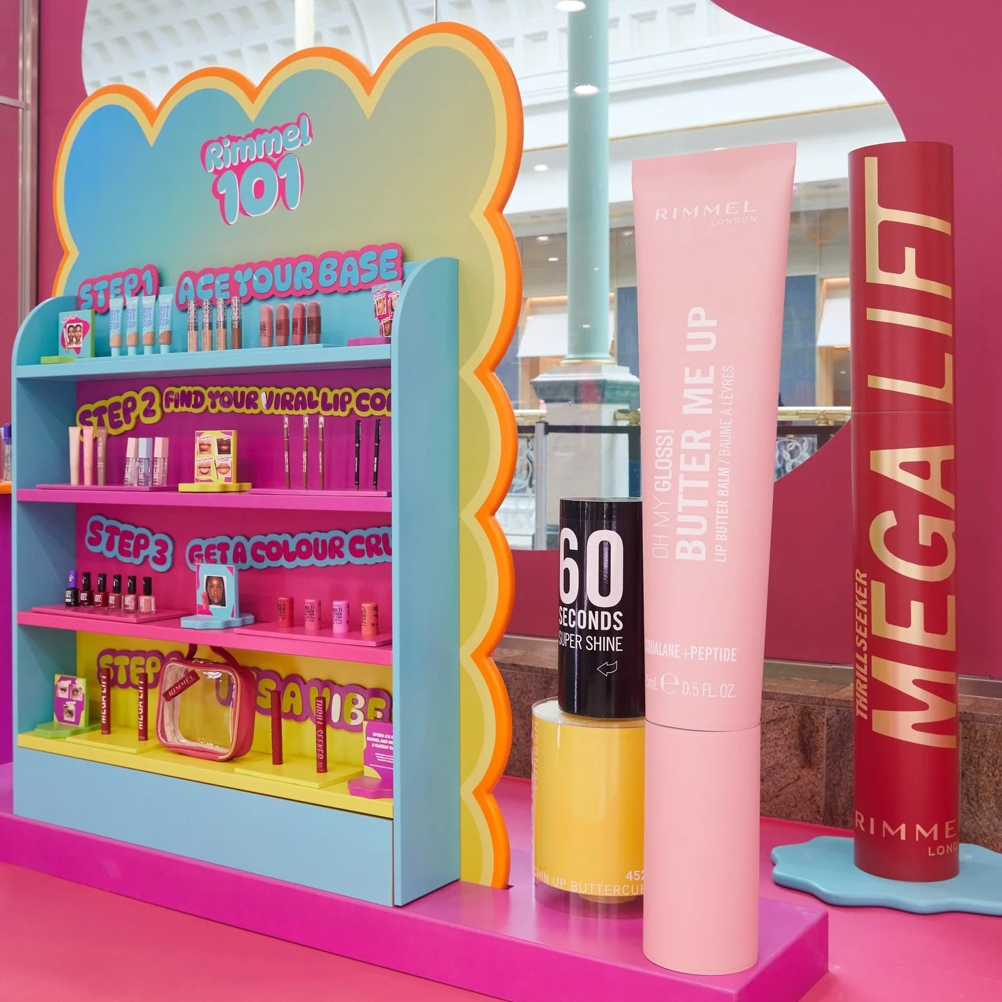 Backlash x Rimmel 101 👩&zwj;🎓💄

We took over the Boots Beauty Live in the Trafford Centre with a bold, colourful pop-up designed to help a new generation build their perfect makeup bag.

From MUA-led tips and tricks to educational product discover