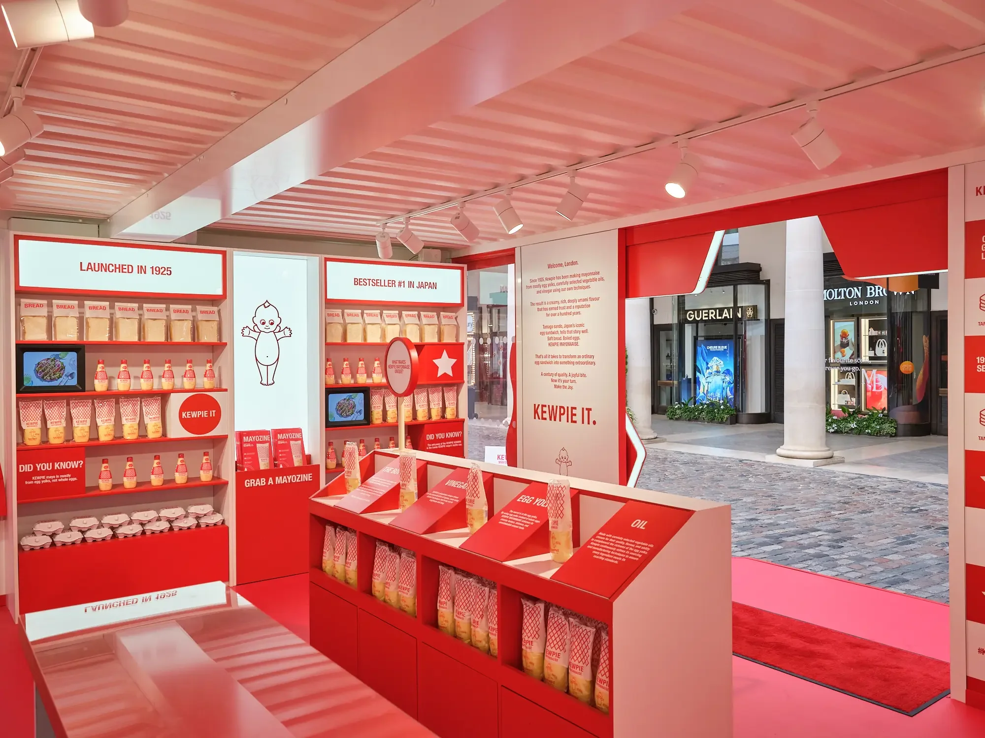Kewpie Konbini London - Interior