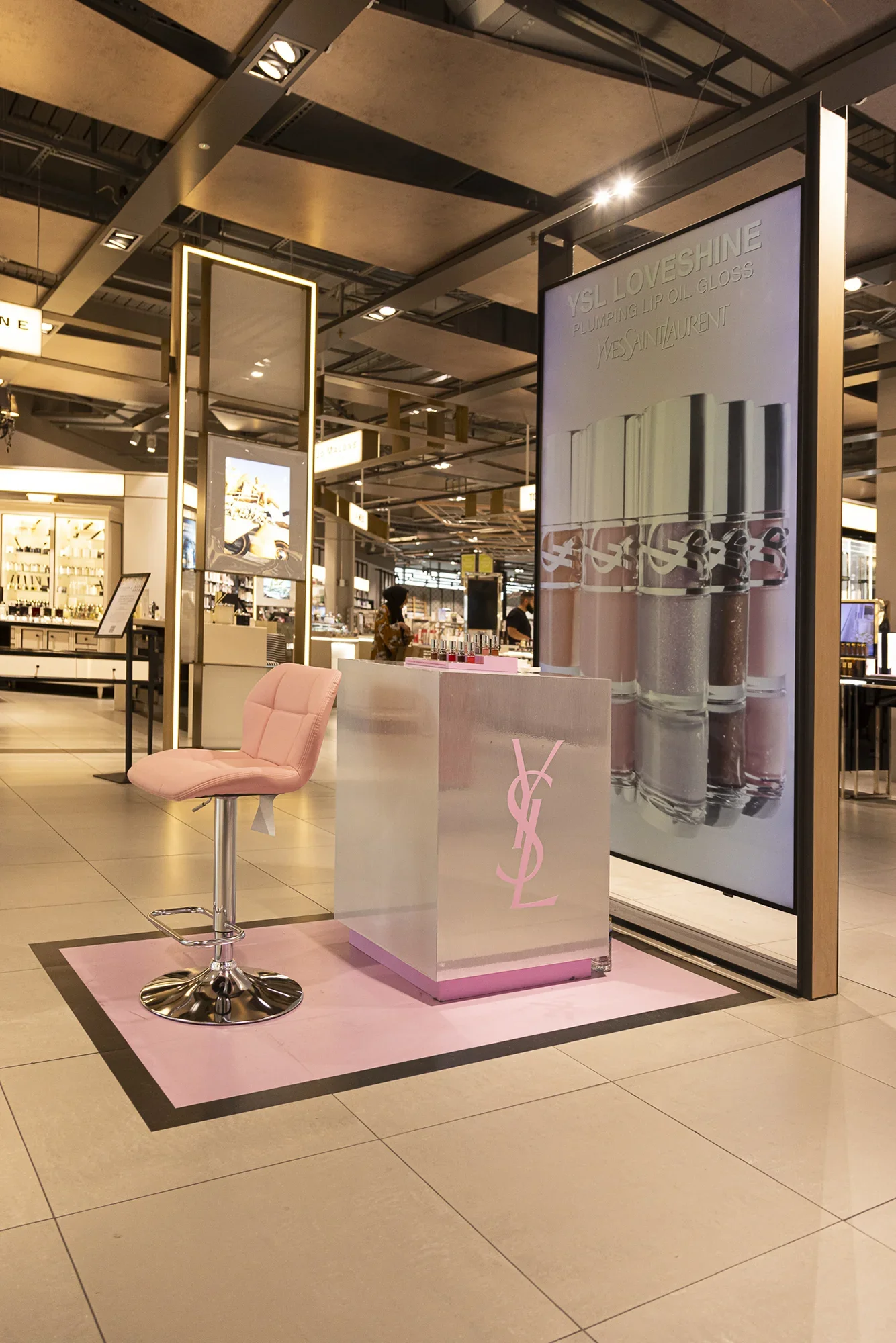 YSL Beauty, Loveshine, Pop-Up Agency, Boots Visual Merchandising, Pop-up