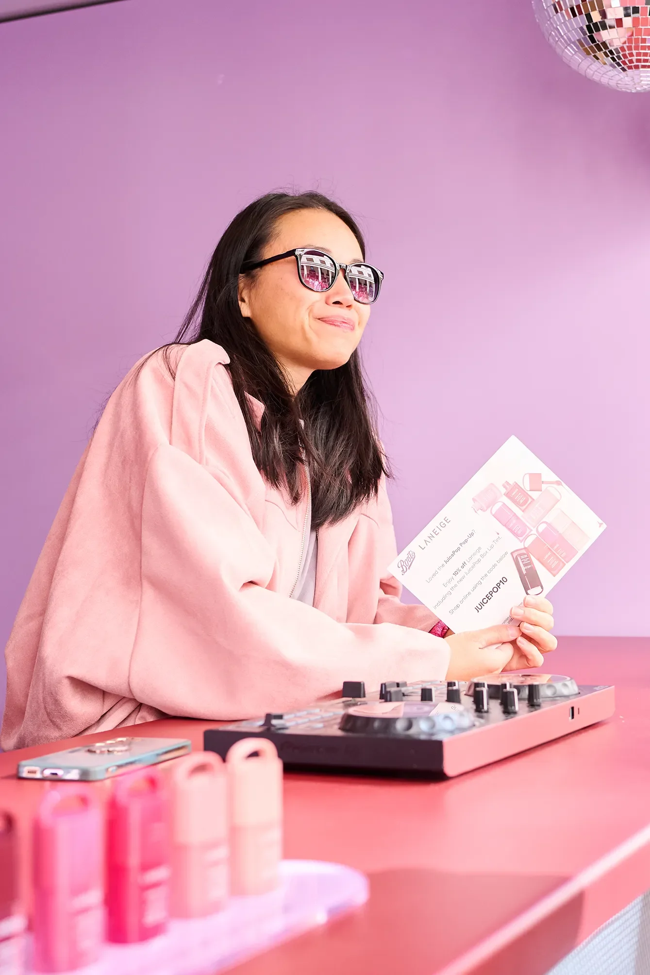 Laneige, Juice Pop Party, Staff