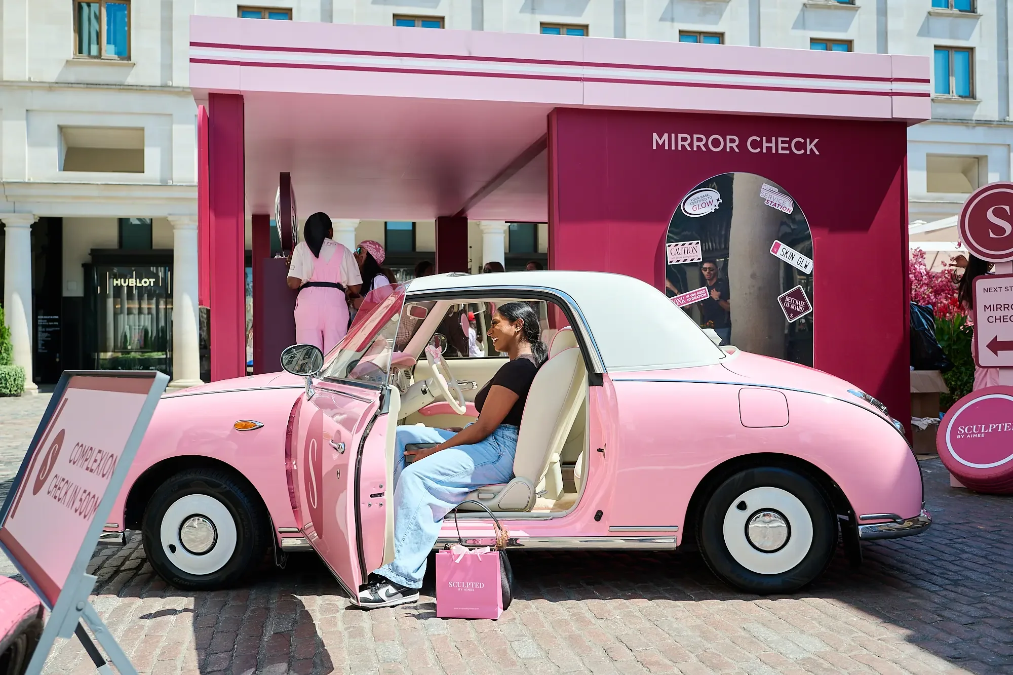 Sculpted by Aimee, Experiential Marketing Pop-up, Car Photo Moment