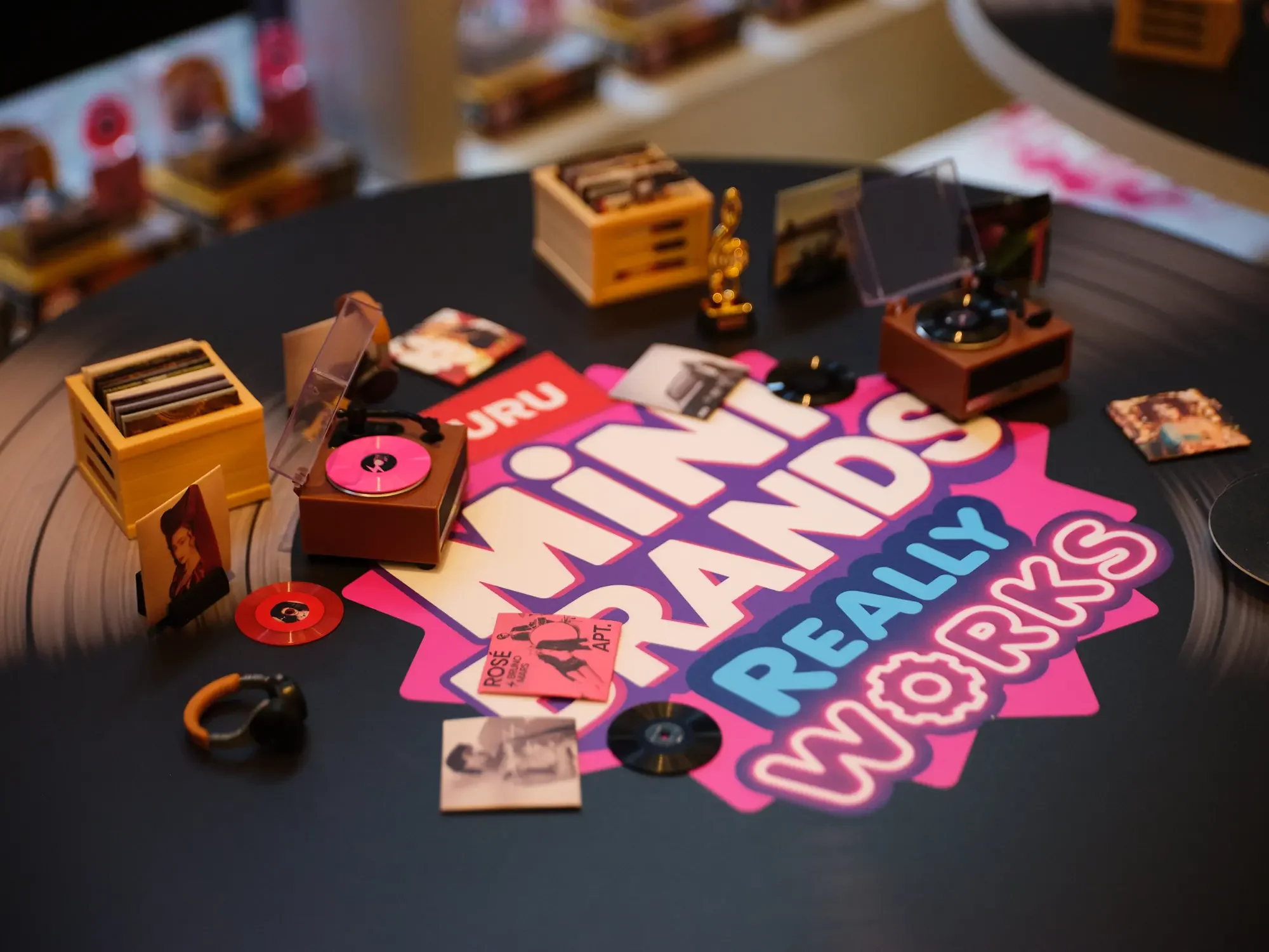 Zuru <span>Mini Brands Listening Lounge</span>
