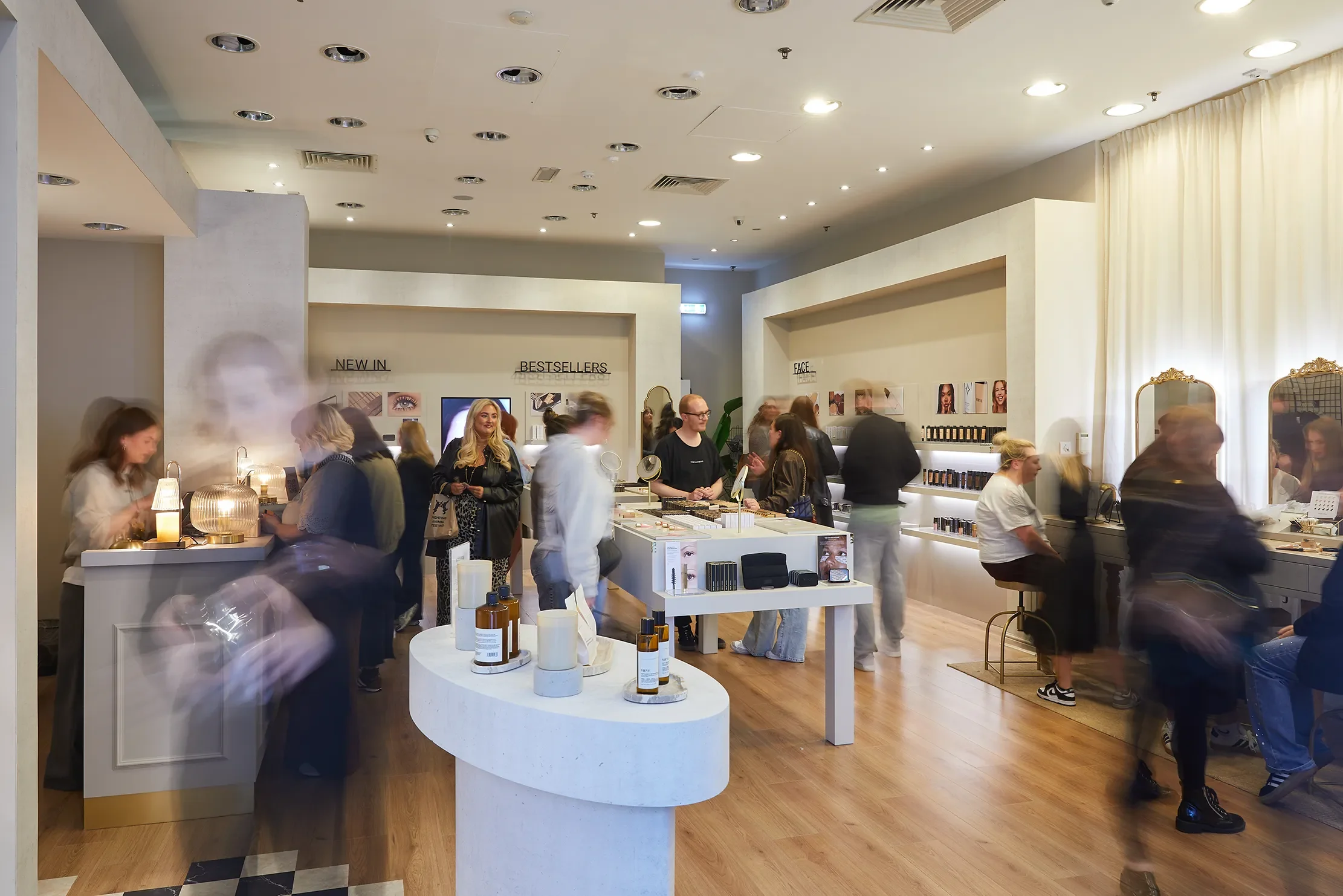 Vieve Pop-Up Customers Shopping