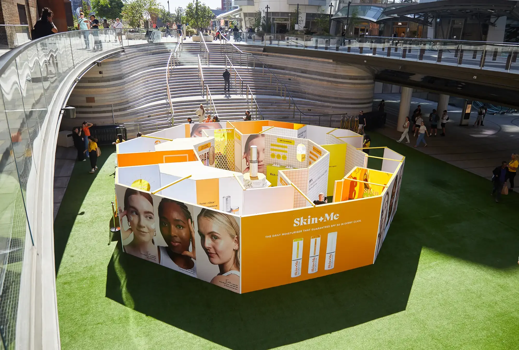 Skin+Me Maze, Pop-Up Agency - Maze Exterior