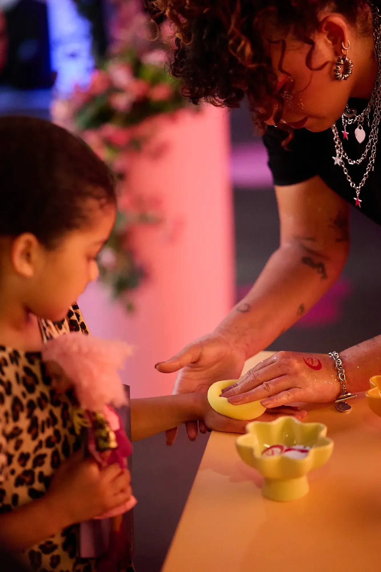 Moonspell by Monster High, Pop-up Outernet , Staff interacting with child