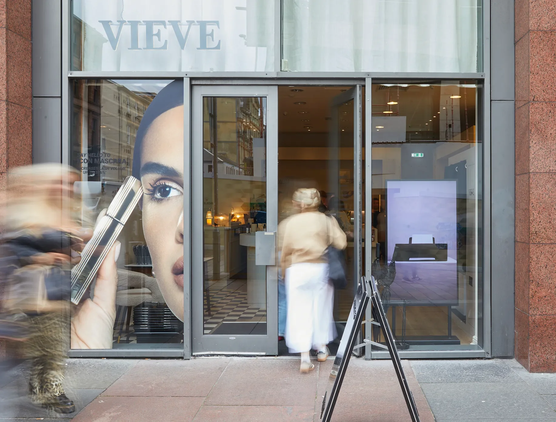 Vieve Pop-Up Shop Front