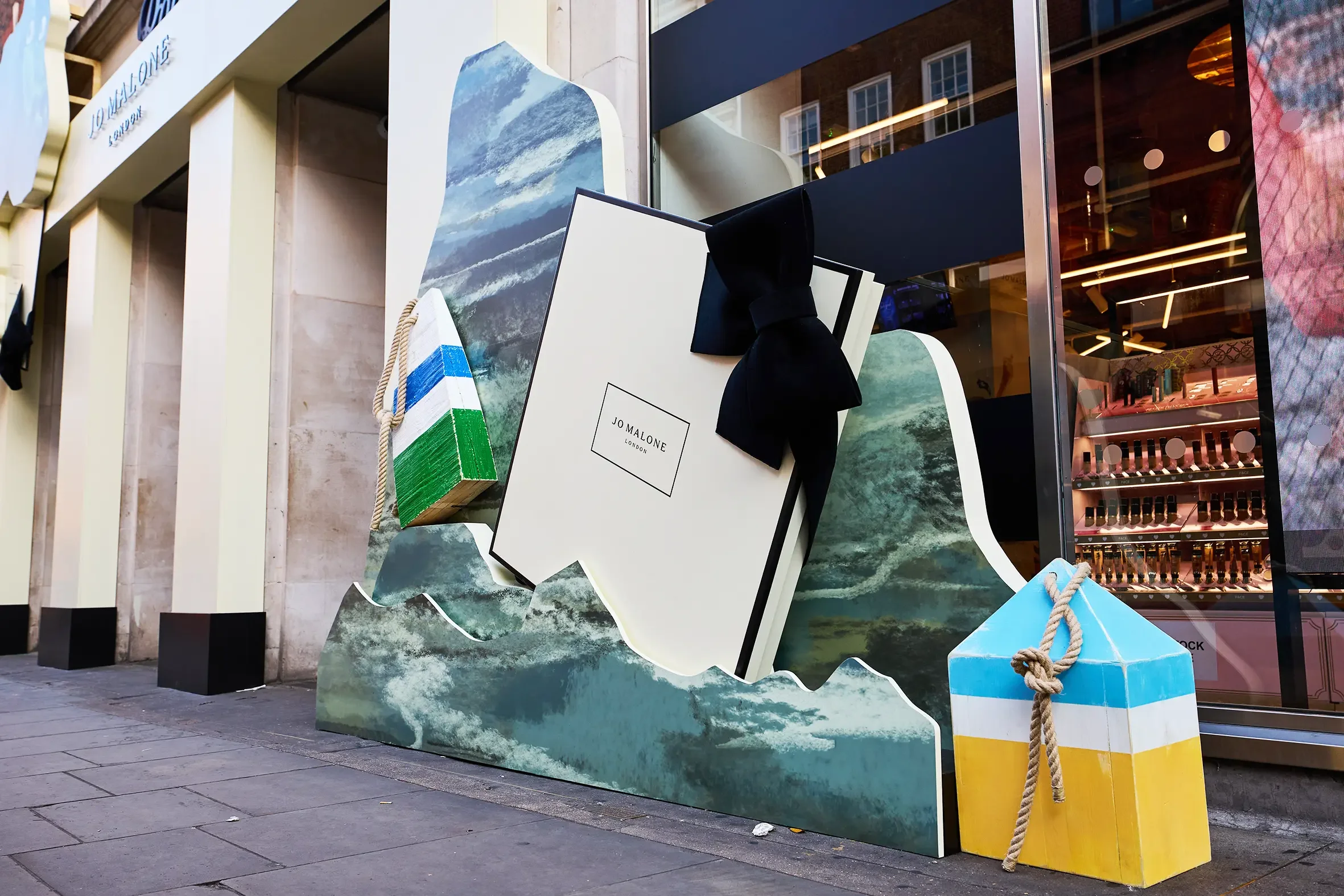 Sea Rocks and gift box installation on the from of the Boots Flagship in Covent Garden