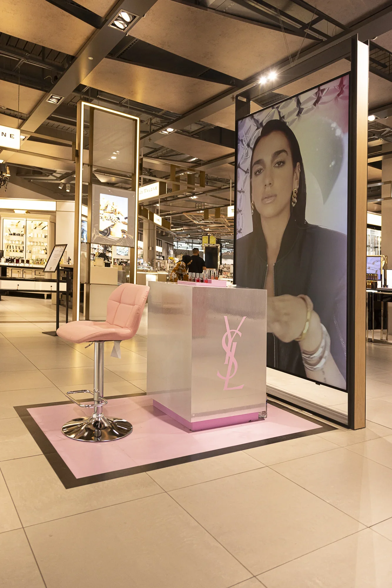 YSL Beauty, Loveshine, Pop-Up Agency, John Lewis Visual Merchandising, Pop-up