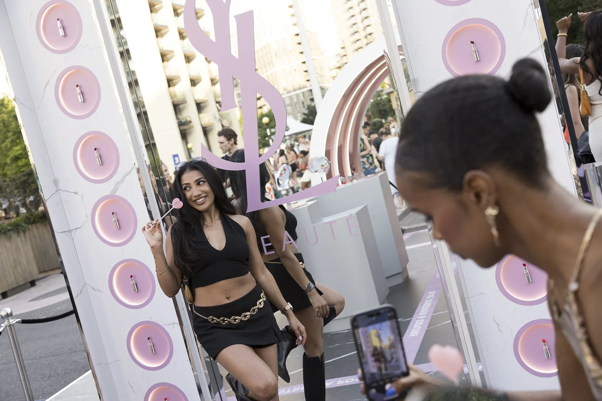 YSL Beauté, Love Games, Experiential Agency UK - Stand Interior, Instagram ,mirror wall