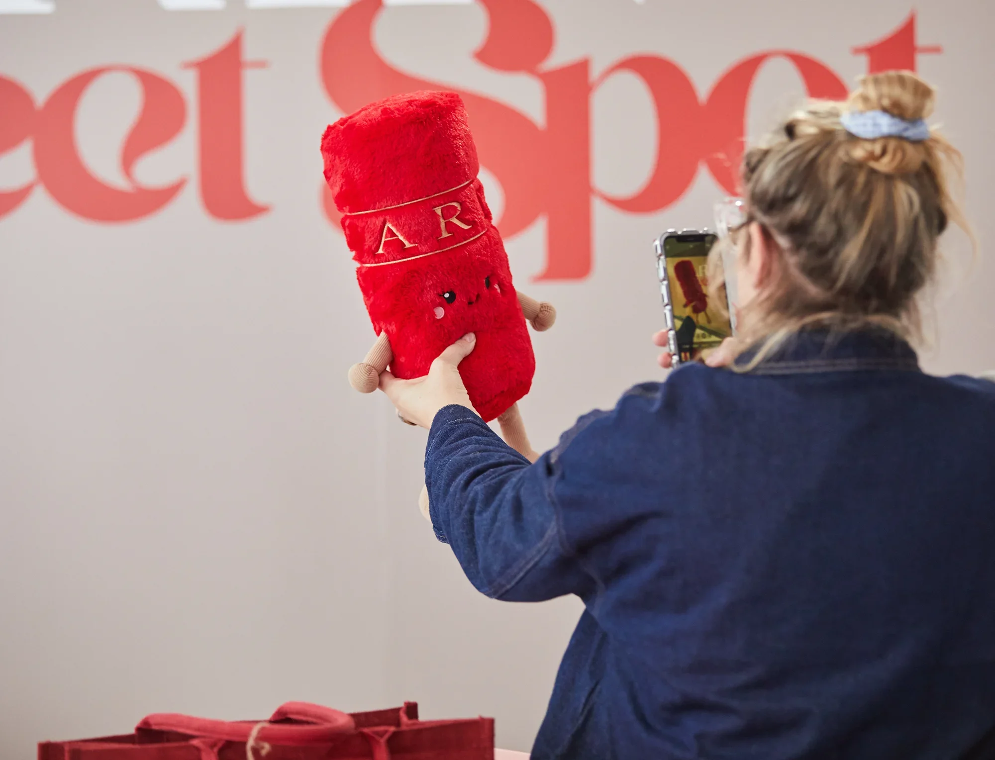Clarins Sweet Spot Pop-Up, Experiential Marketing - Giveaways