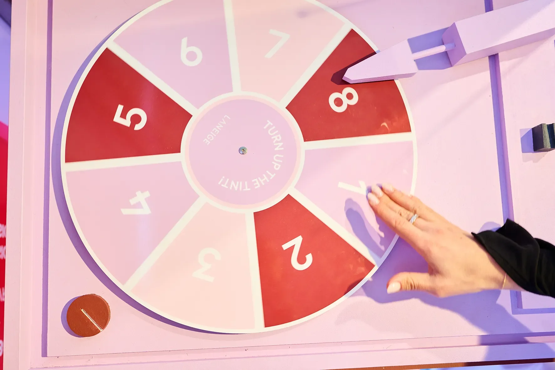 Laneige, Juice Pop Party, Spin to win Record Player