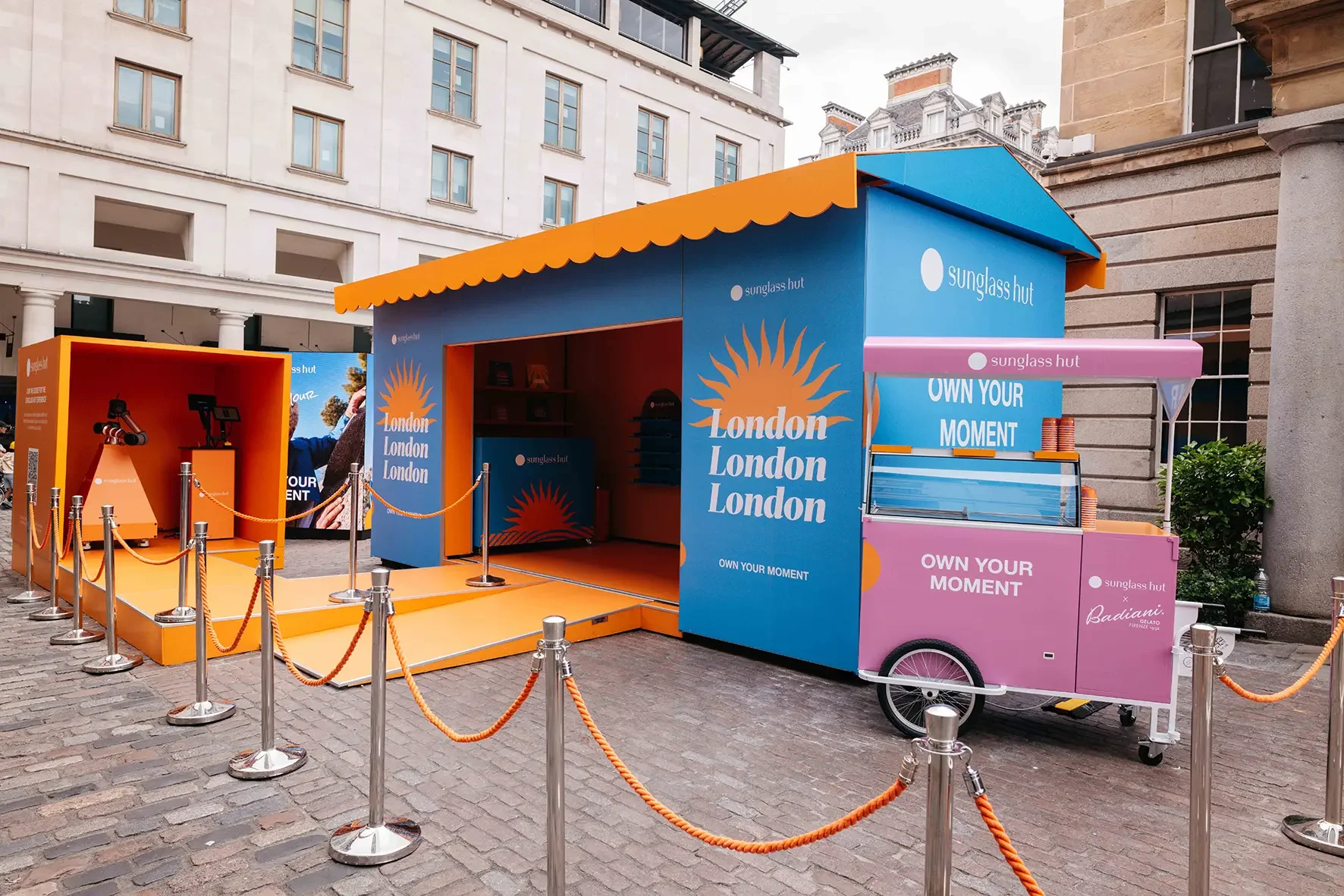 Sunglass Hut Stand - Covent Garden