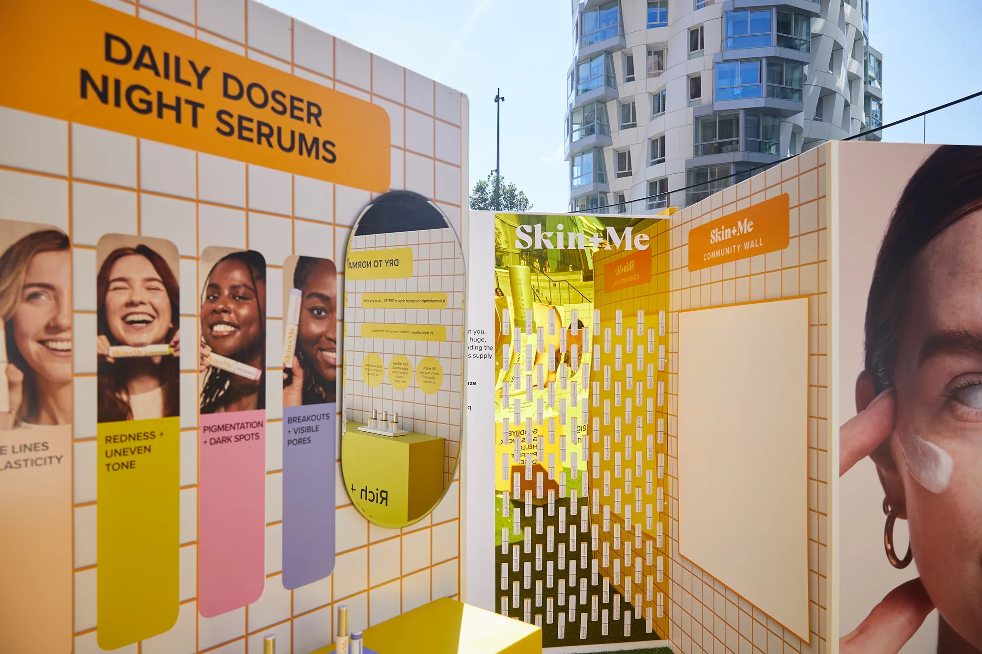 Skin+Me Maze, Pop-Up Agency - Maze Interior