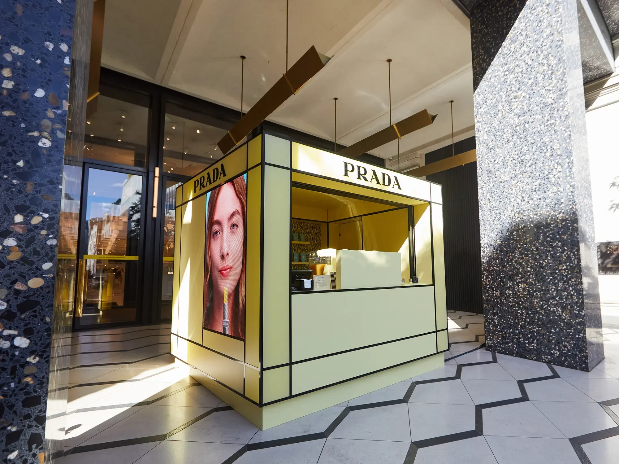 Prada Beauty, Banana Balm Pop-Up, Pop-up Agency, Kiosk Design
