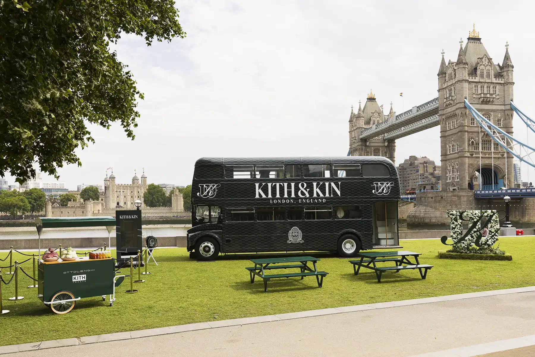 Kith X Wilson Tennis Pop-up, Pop-Up Agency UK, Bus Exterior, Tower Bridge