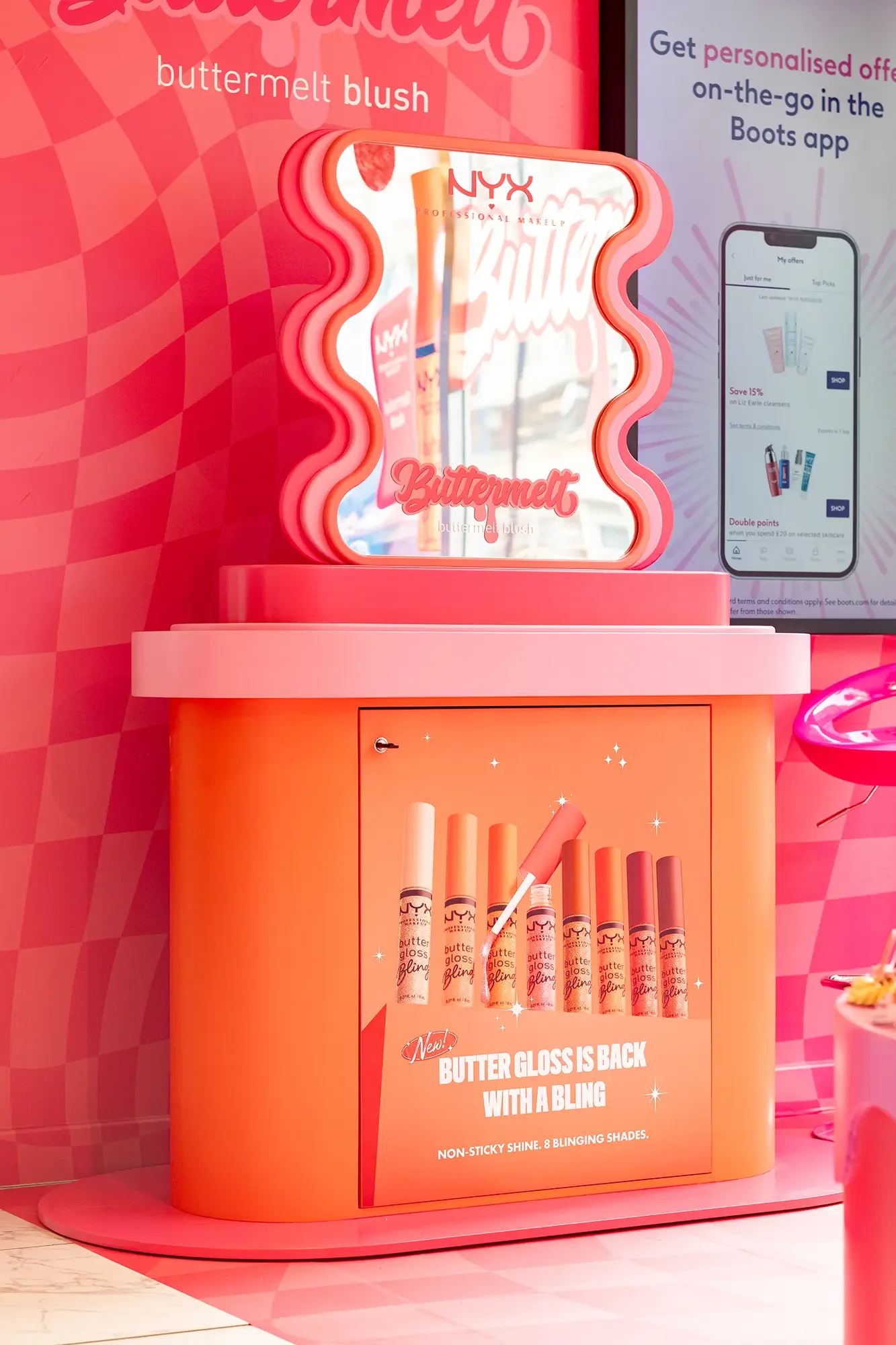 NYX Visual Merchandising Counter