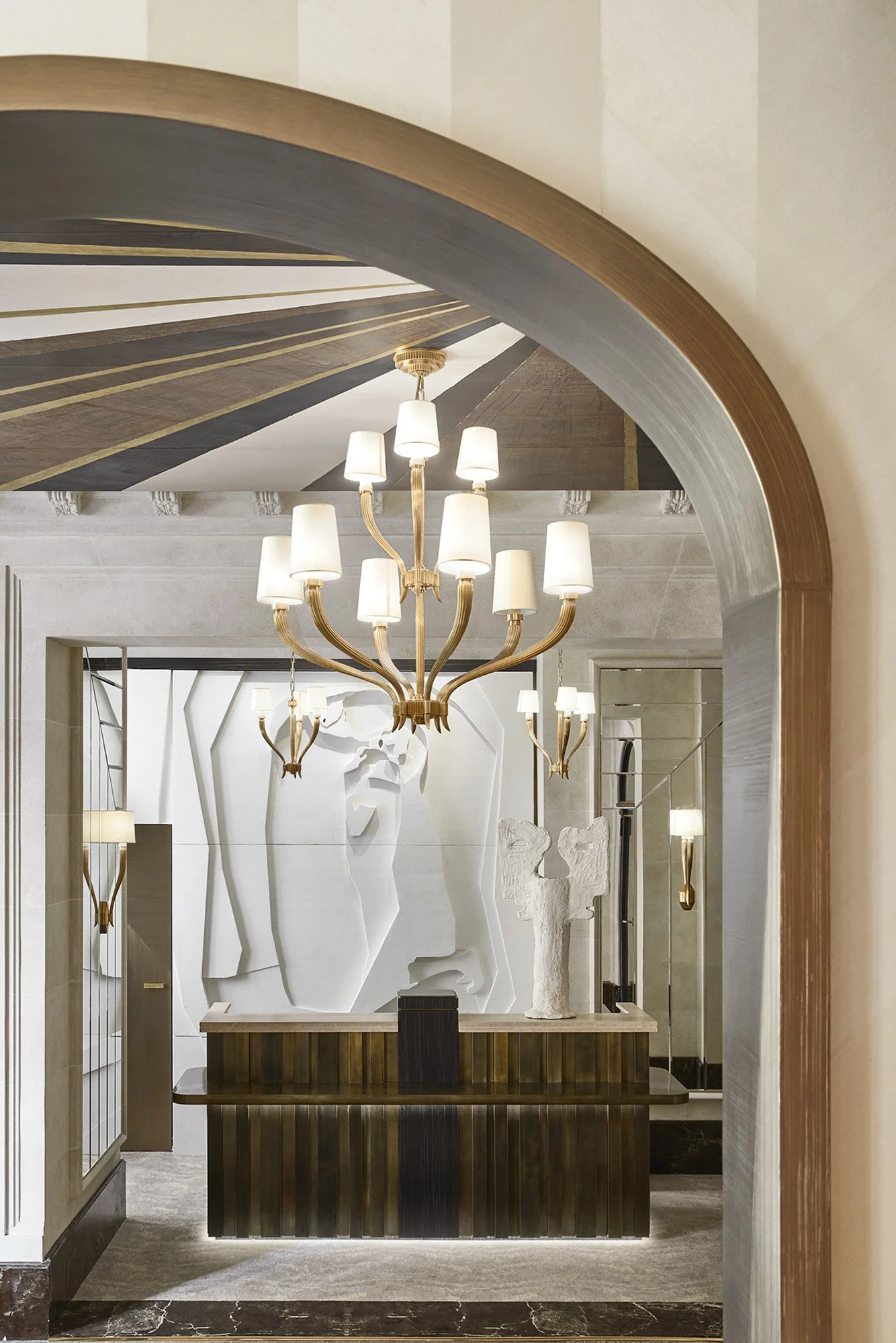 ELYSIA | PARIS <span>— HOTEL*****</span>
