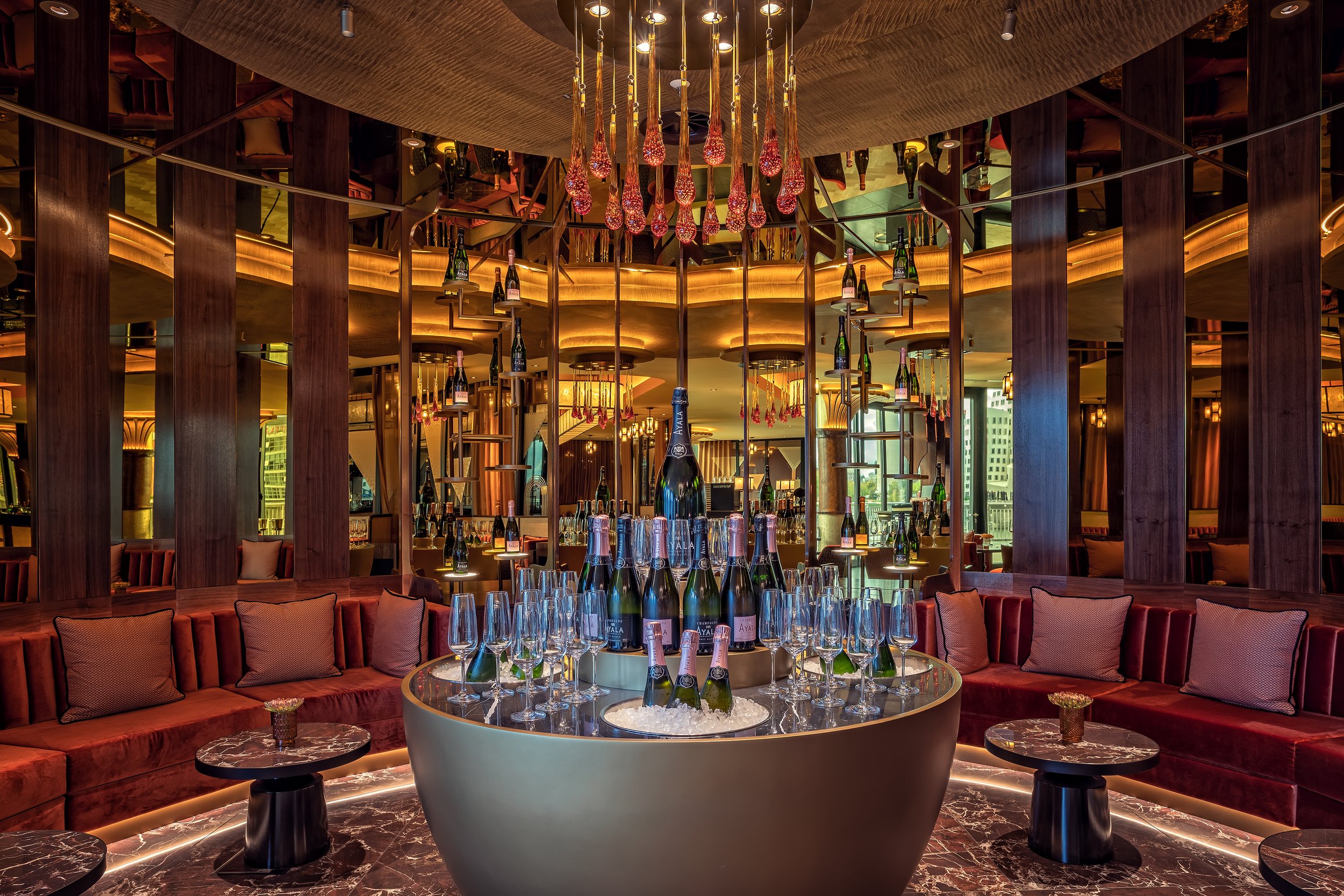 Bilder_DOX_Restaurant_Bar_HQ (32) - Copy.jpg