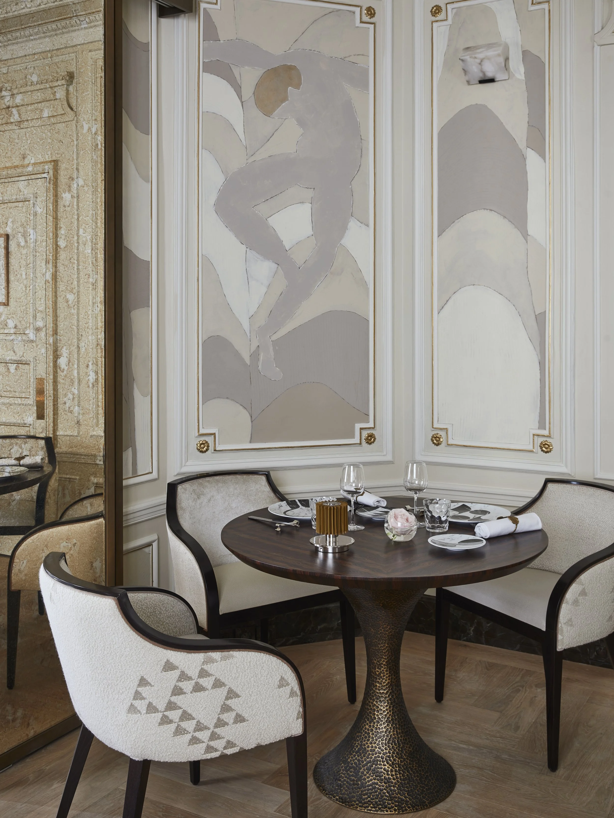 LA BAYADÈRE | PARIS <span>— RESTAURANT</span>