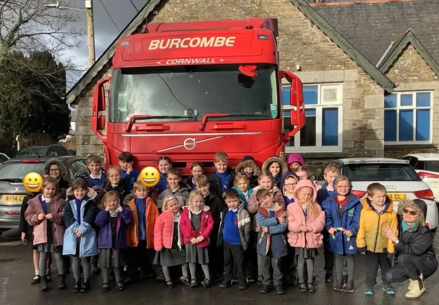 Burcombe went along to St Tudy C of E Primary School last week to take part in their 'World of Work' week. 

Will arrived in one of the fleet for the children to explore and had a chat and presentation with the youngsters about working in haulage - h