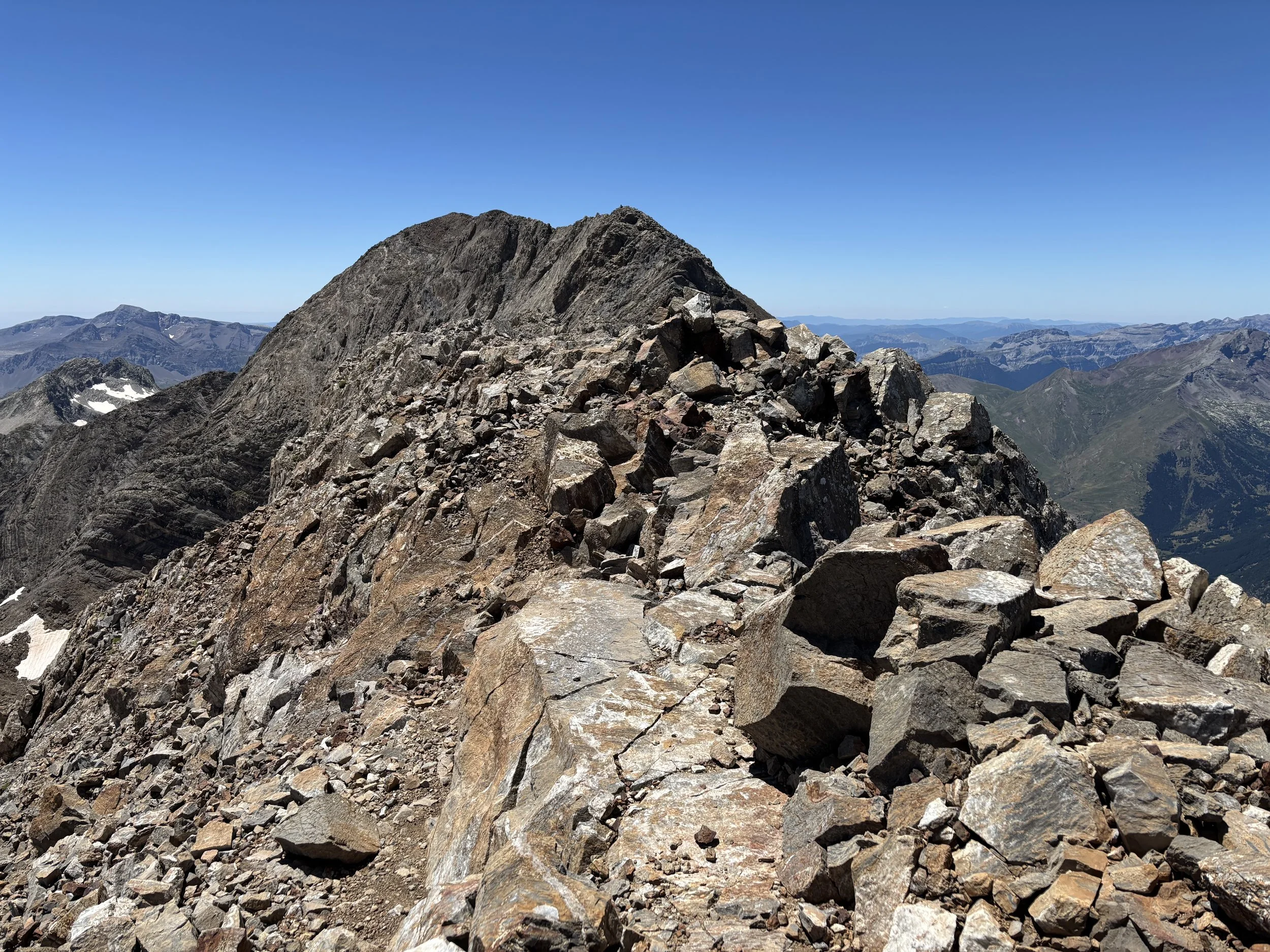 Tuqueta Roya (3266m)