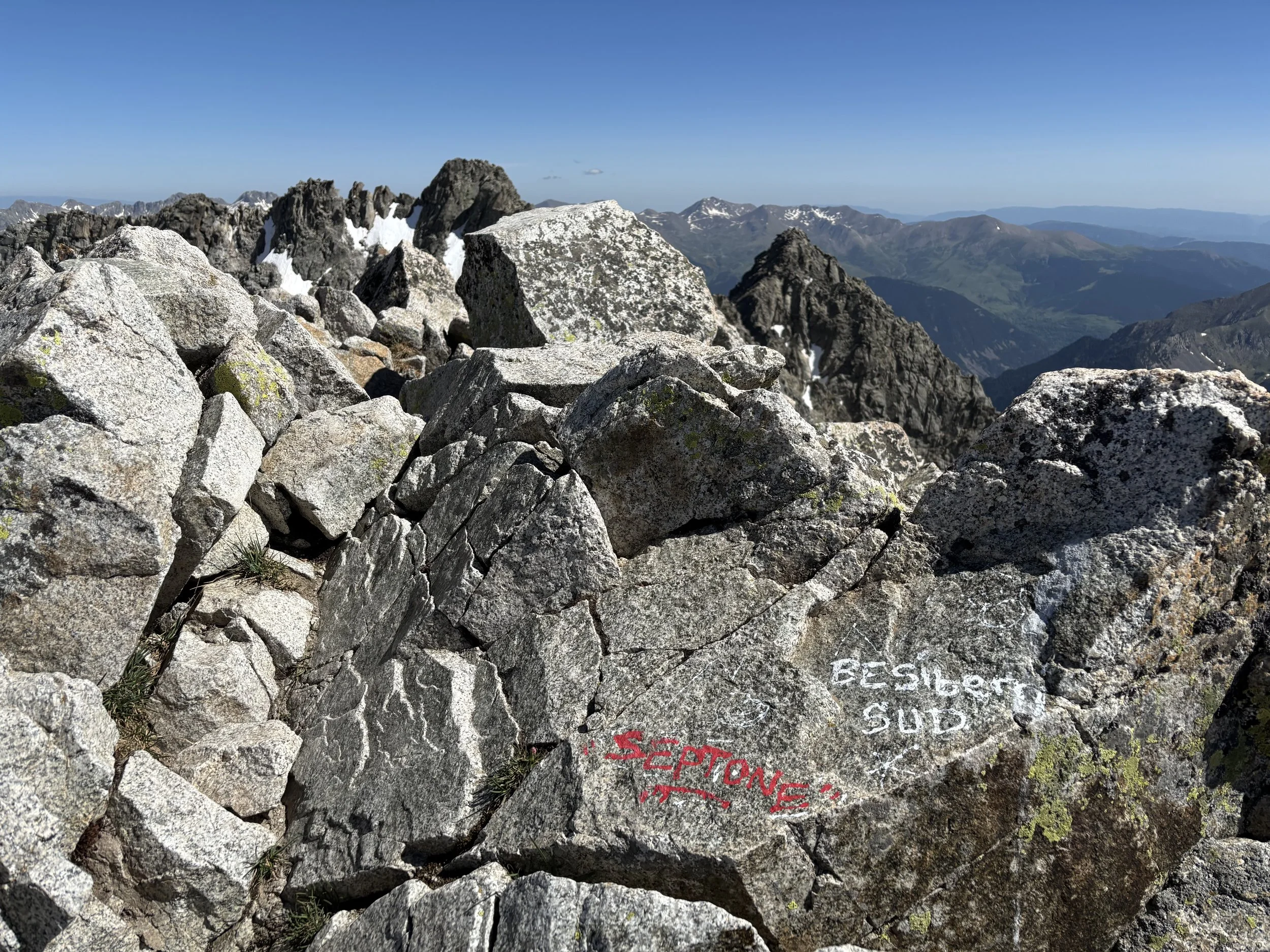 Besiberri Sud (3024m)