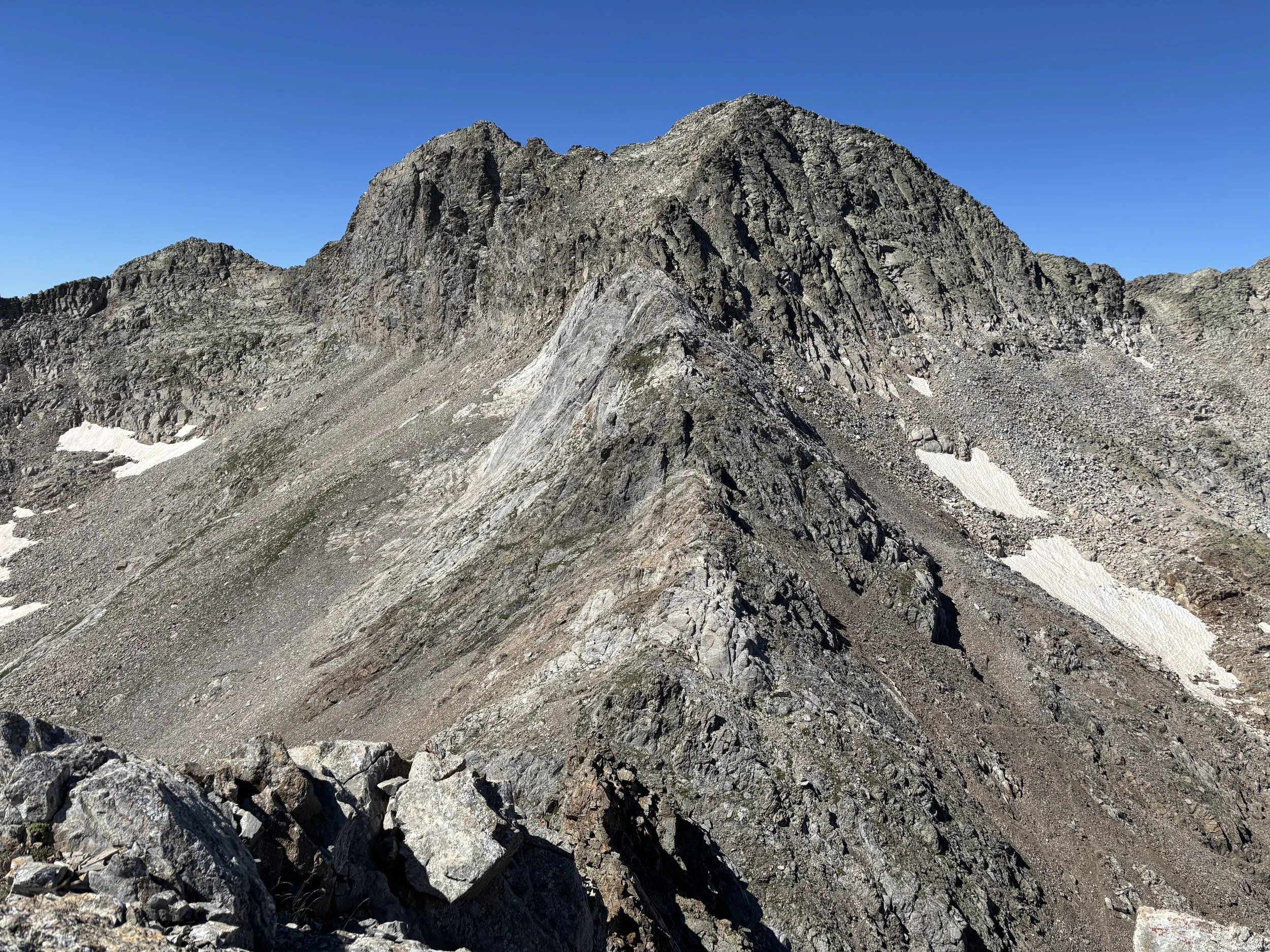 Vue sur le Pic de la Forqueta