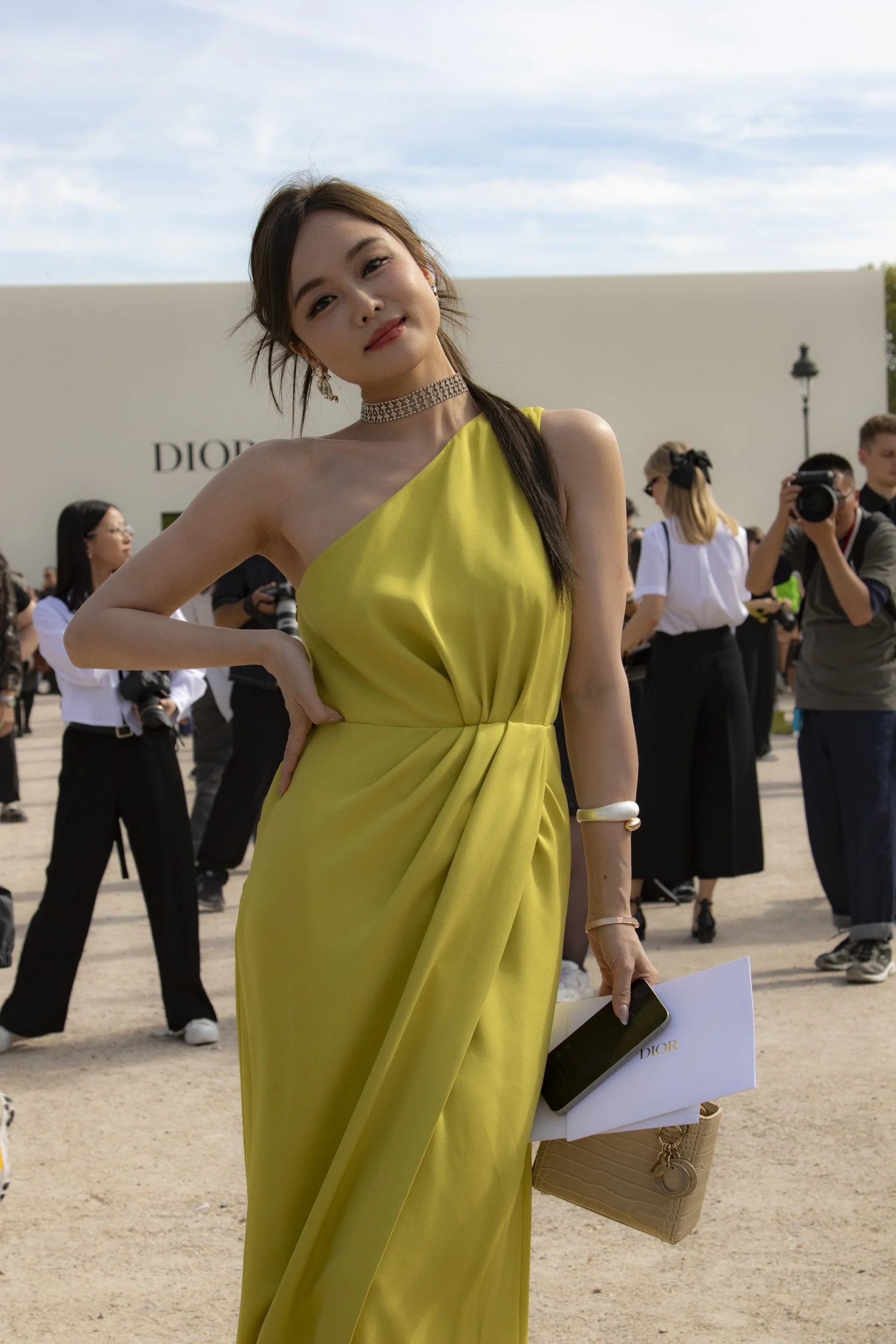 032©elli_ioannou_DIOR-street.JPG