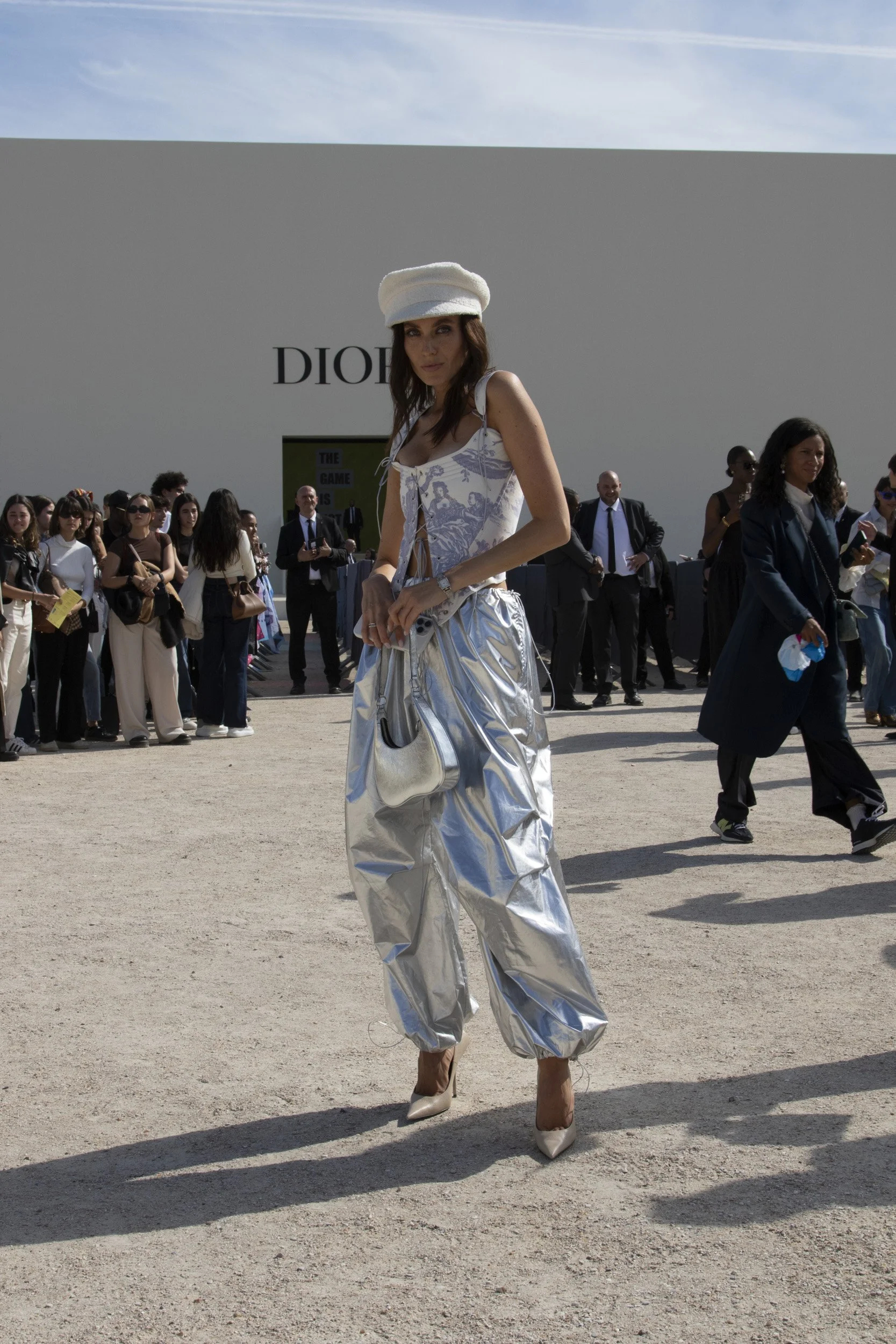 008©elli_ioannou_DIOR-street.JPG