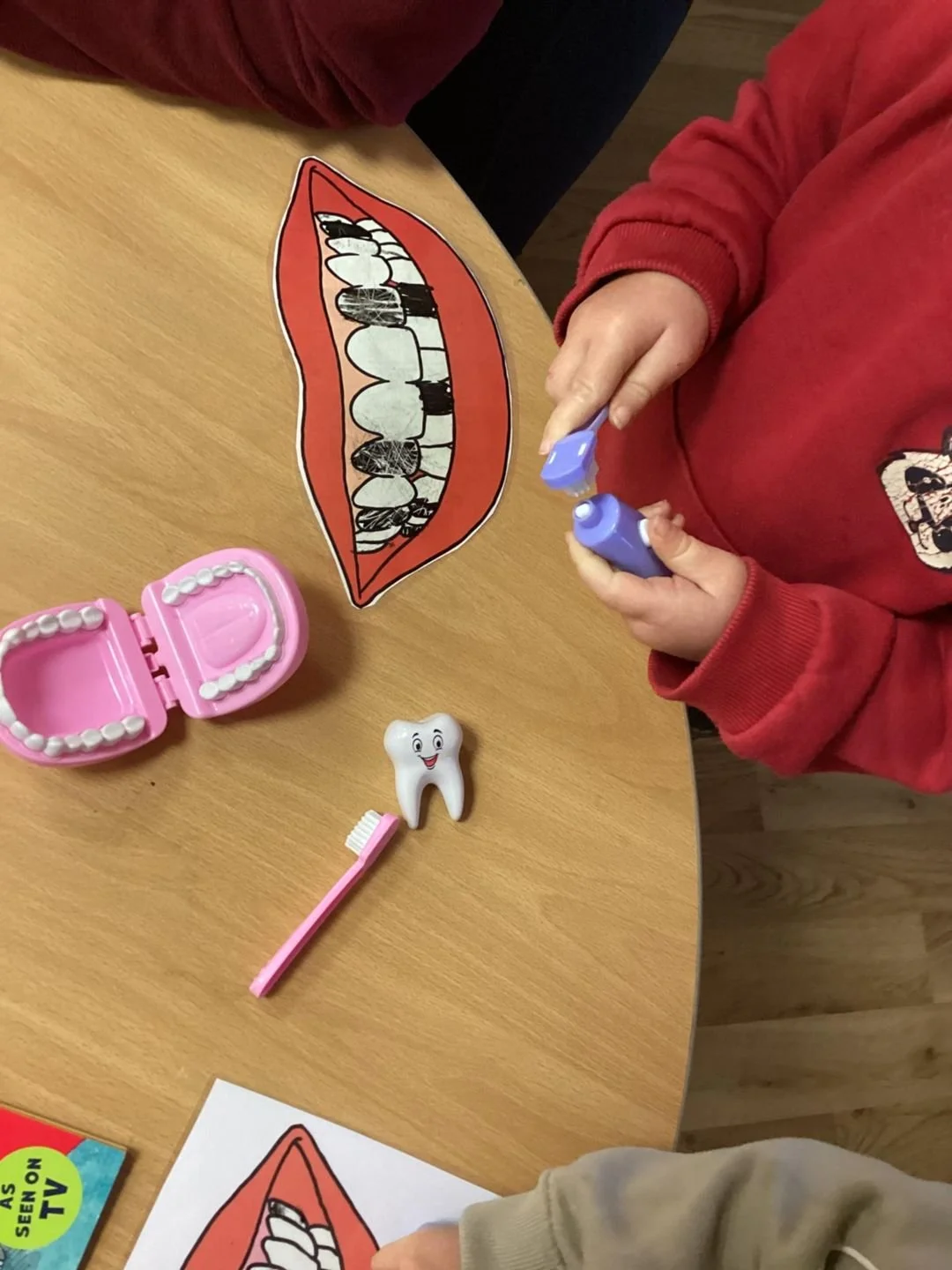 teeth activity 4.jpg