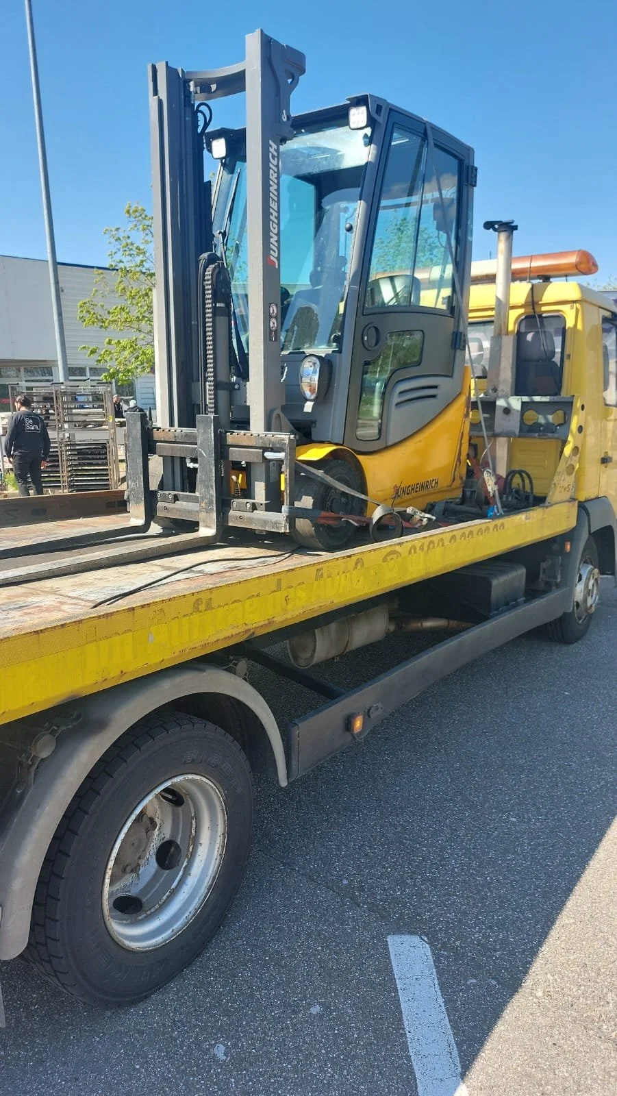 WhatsApp Image 2024-05-16 at 19.43.06.jpeg