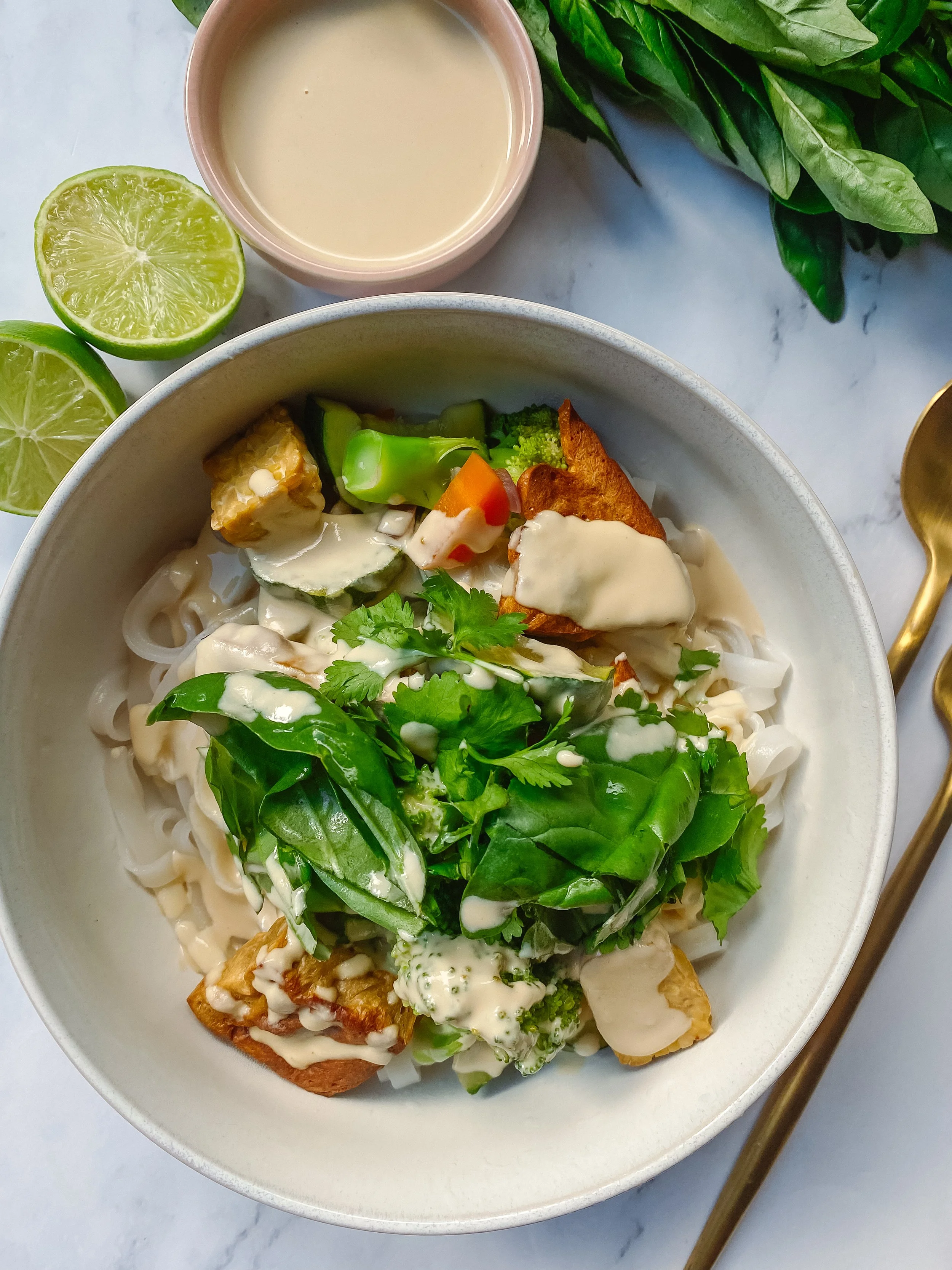 TAHINI &amp; TEMPEH NOODLES