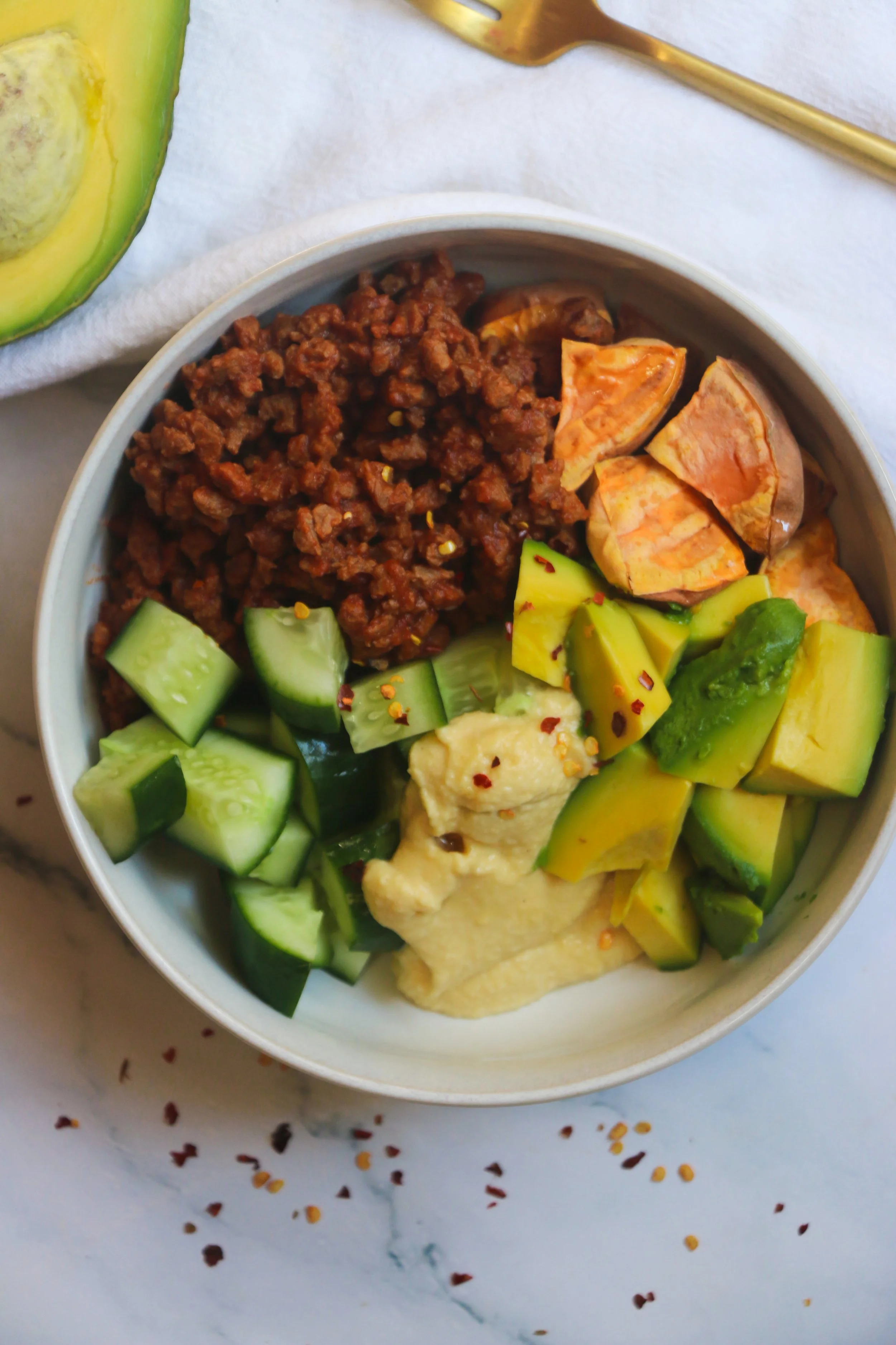 VEGAN HOT HONEE SWEET POTATO BOWL