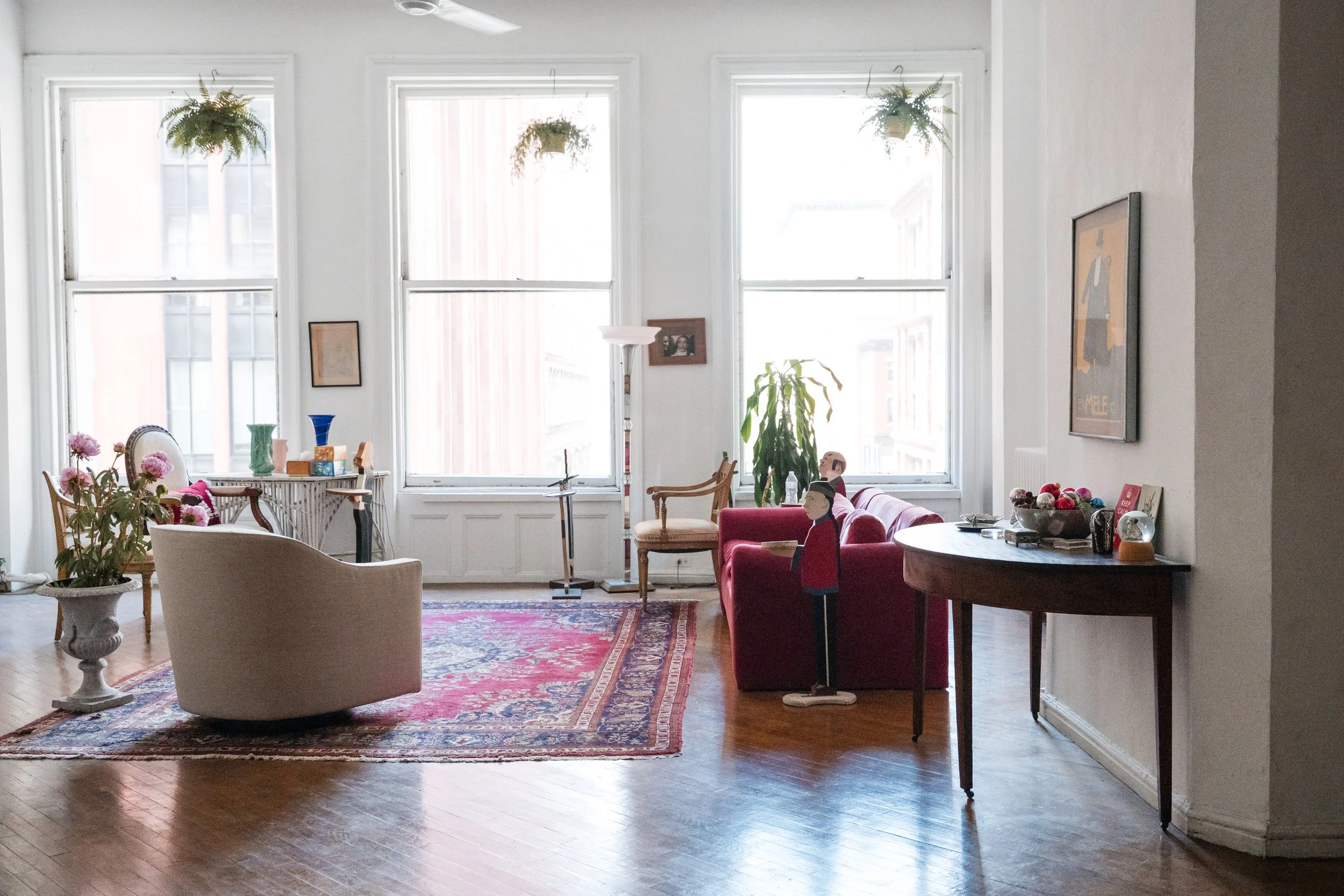 24-warhol-era-greenwich-village-apartment.jpg