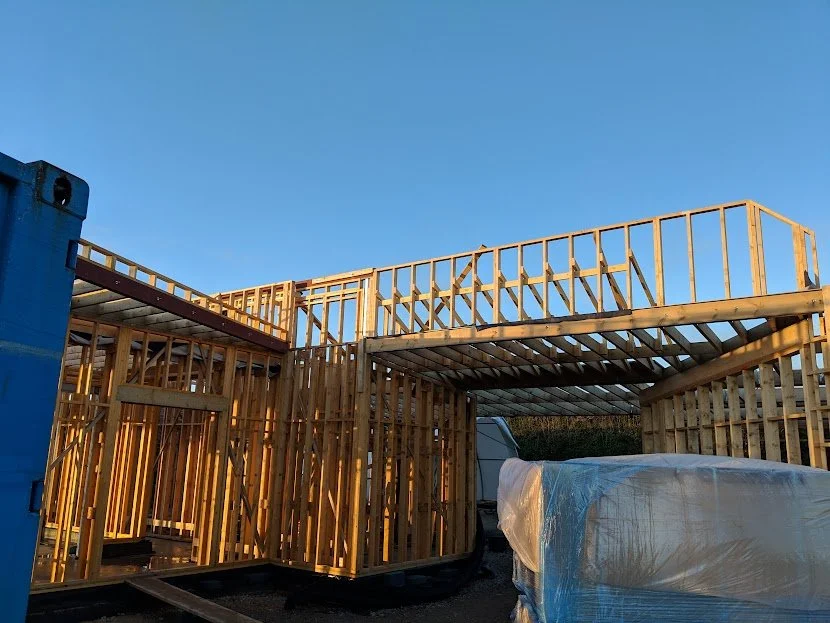 Collaborative Sub work showing large scale Timber Frame