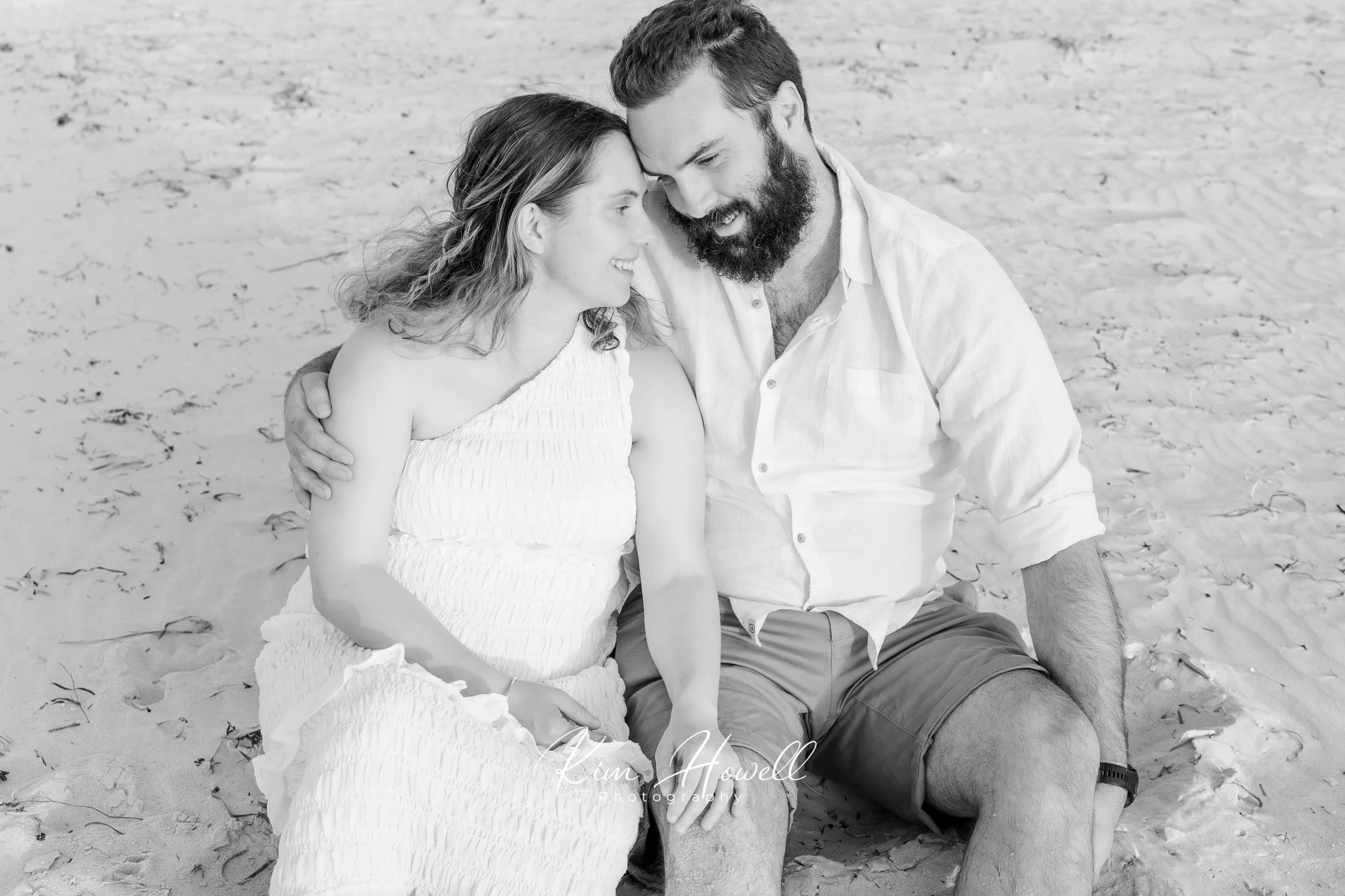 Scott & Mel at Largs Bay South Asutralia Family Photography & Maternity, Golden Retrieved & Pet Photography at the beach Canon R6-129.jpg