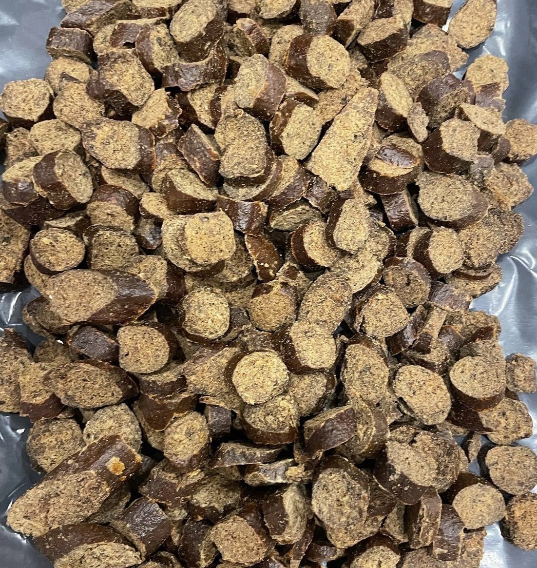 SALAMI SLICES