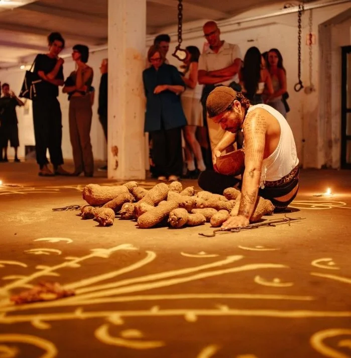 Talk: Vitruvian Man: Raziel Perin in Conversazione con Justin Randolph Thompson