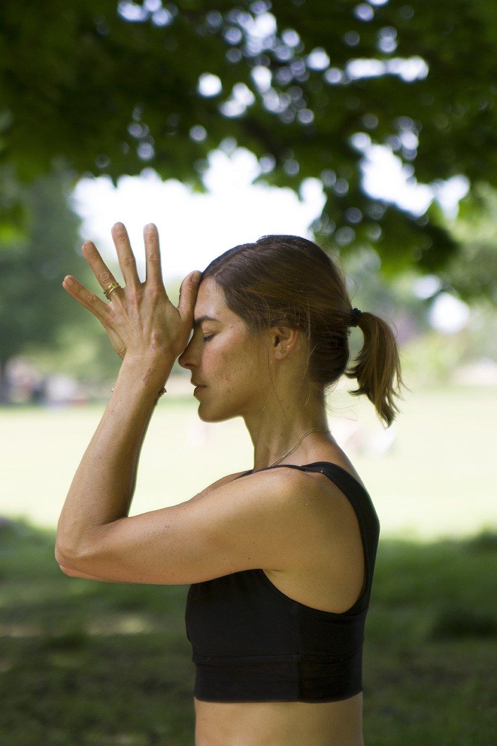 GRETYOGA(115)72dpi.jpg