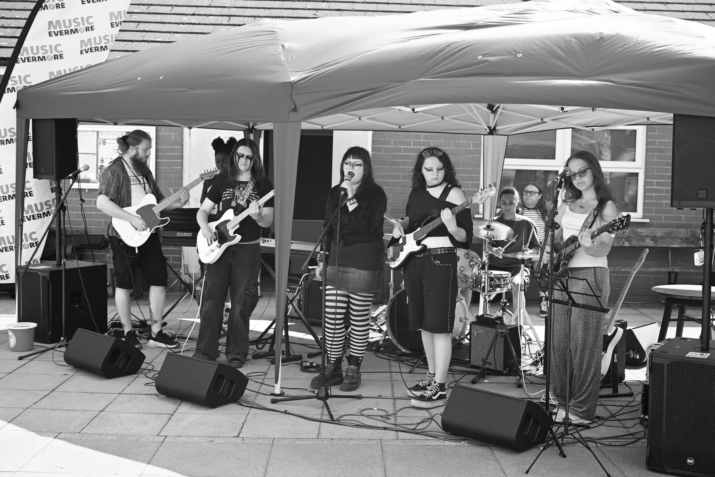 CM3_6925_bw.jpg