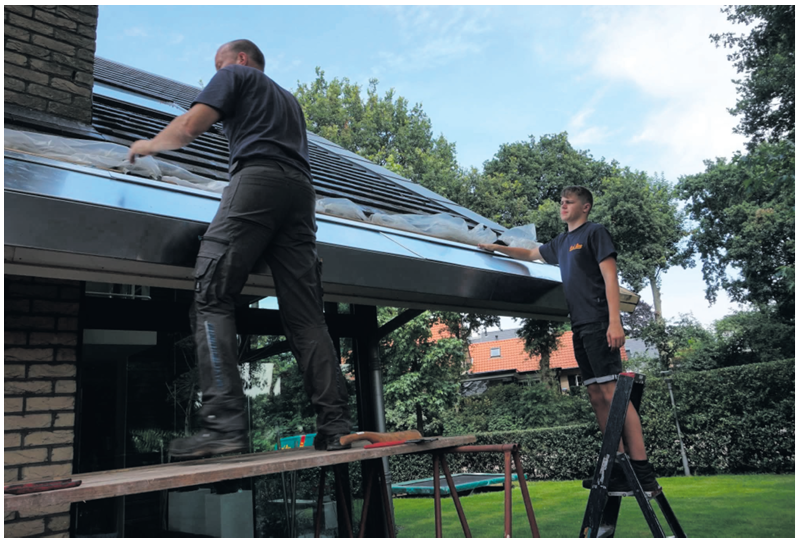 Van kraanleertje tot CO-keur: Richard van den Berg 25 jaar loodgieter in Lunteren