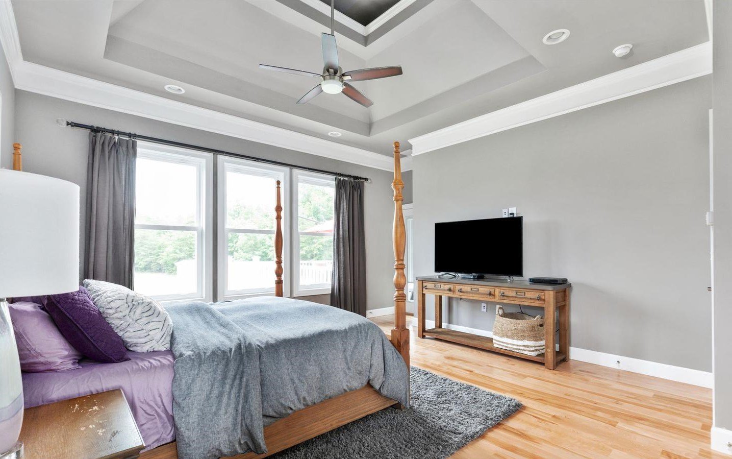 Master bedroom 2.jpg