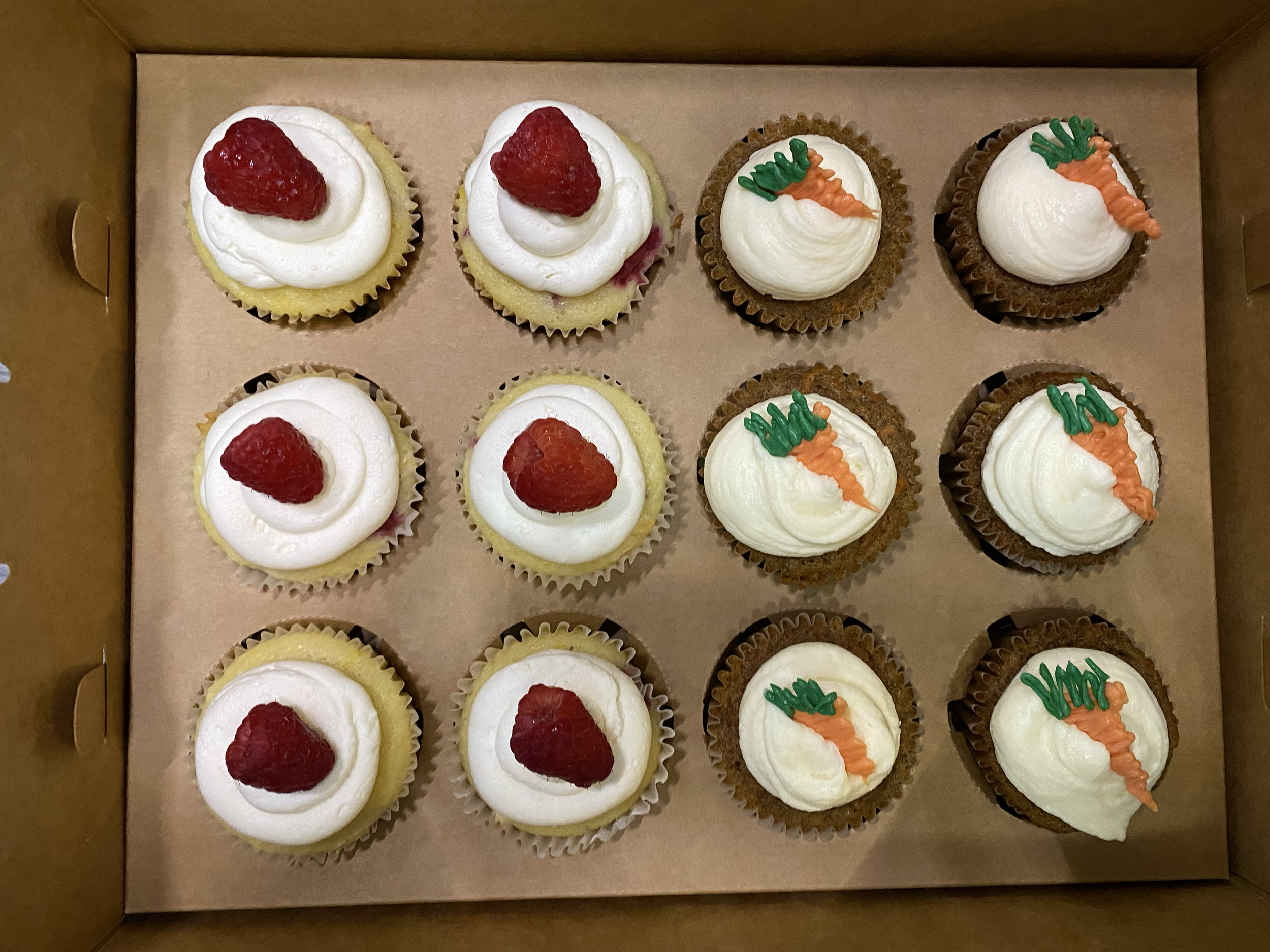 White chocolate raspberry cupcakes & carrot cupcakes