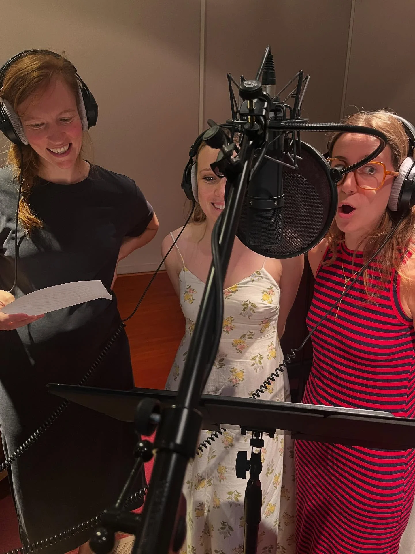 Op bezoek @hetgeluidshuis 

Voor een laatste keer met ons postgraduaat podcasting. Vanaf volgend jaar zijn we de Artevelde Podcast Academy @arteveldehogeschool

#podcast #podcastacademy #geluidshuis #voiceover #allespodcast