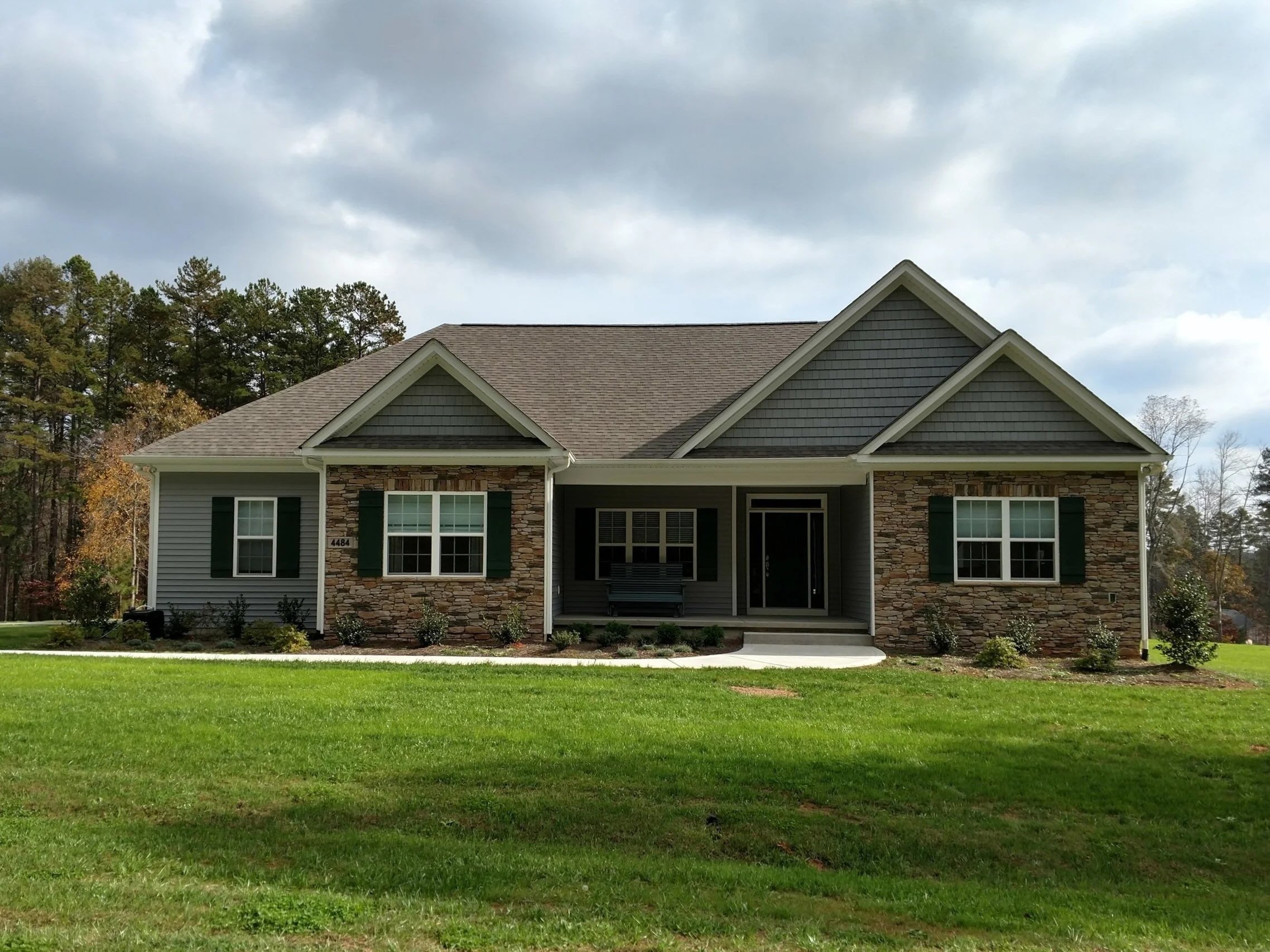 Mike Palmer Homes 2000-2500 sq ft