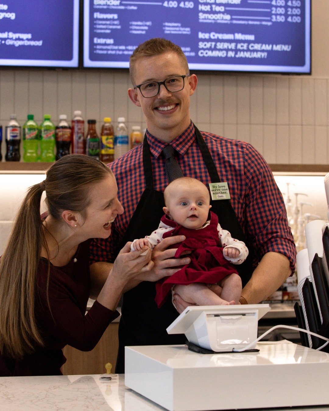 Serving hits different when you do it as a family. 🎄✨

Be a part of our Christmas services and make memories that matter.
Serve with us at a Christmas service this Christmas Eve!

Sign up at our link in bio.