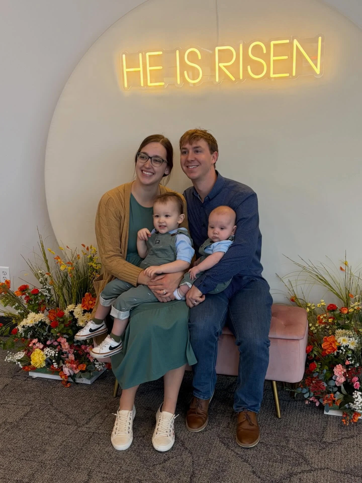 Two more services today! 

🌻 9:45am
🌷 11:00am