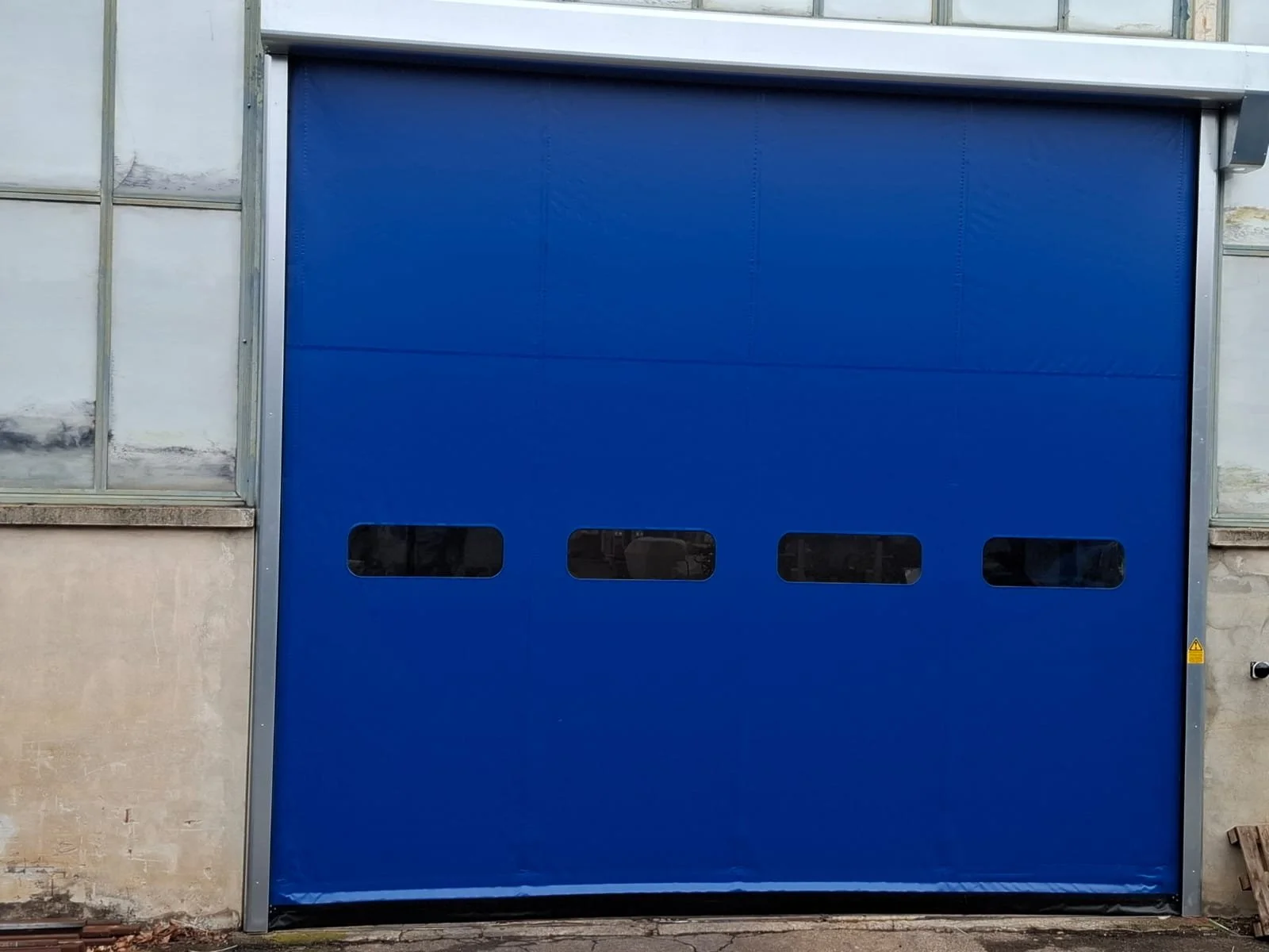 Porta ad avvolgimento rapido autoriparabile IPR