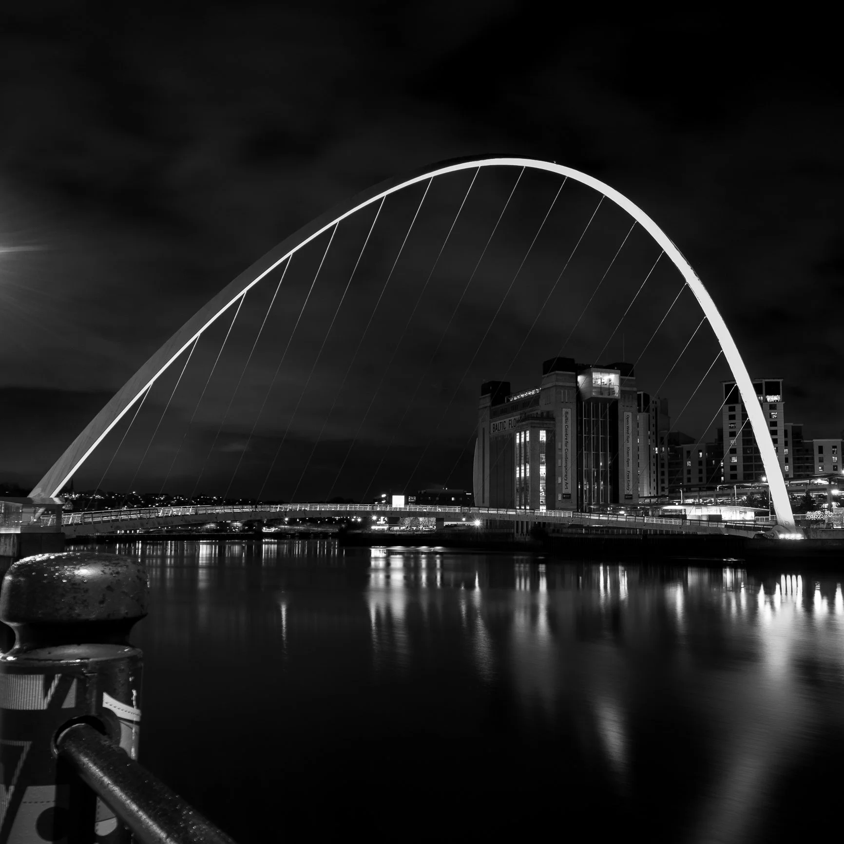 Newcastle Millennium Bridge in black and white