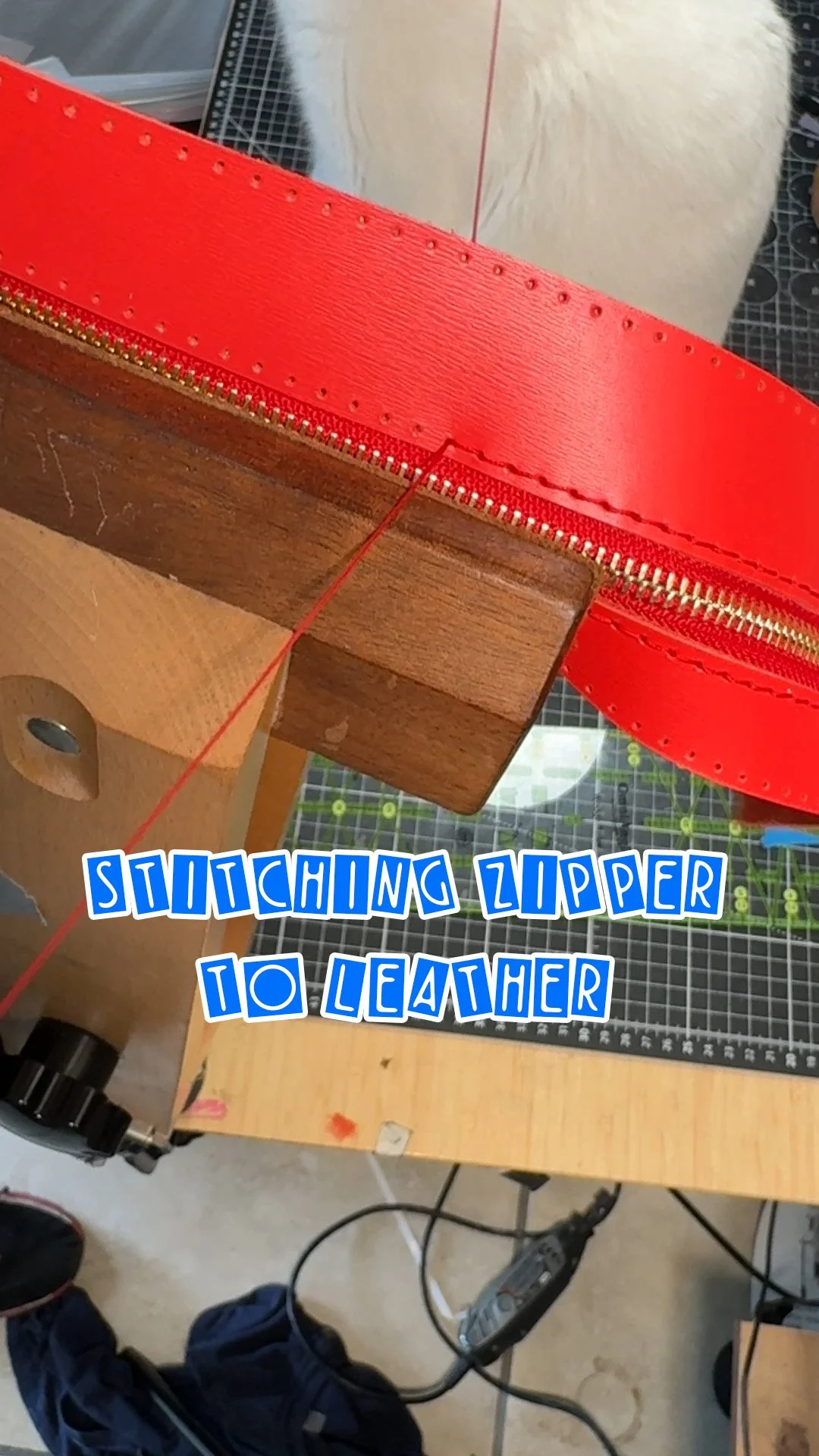 03a stitching zipper.jpg